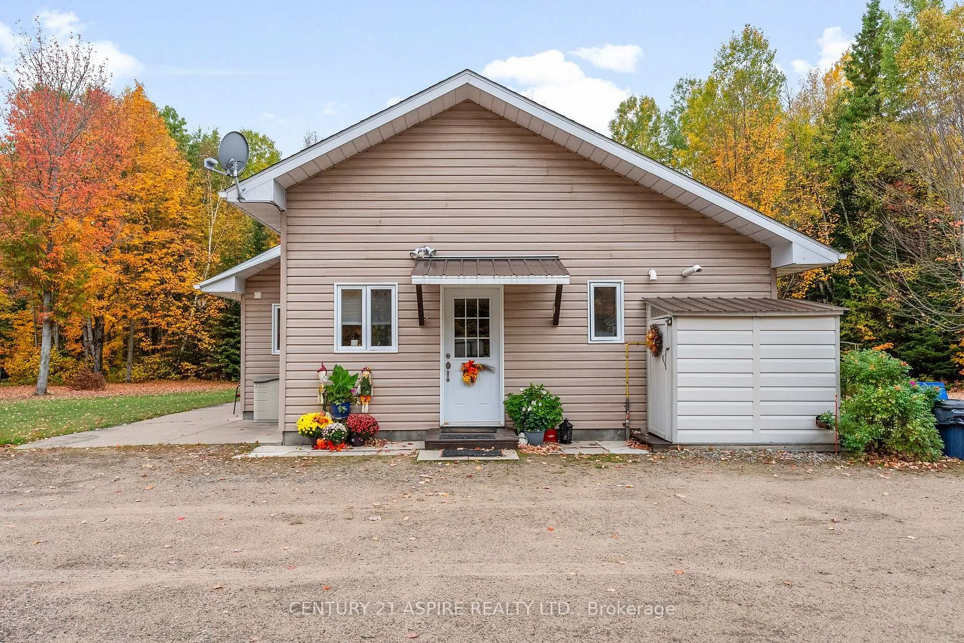Photo 7 of 33 Micks Road, Madawaska Valley, Madawaska Valley — HOMEH