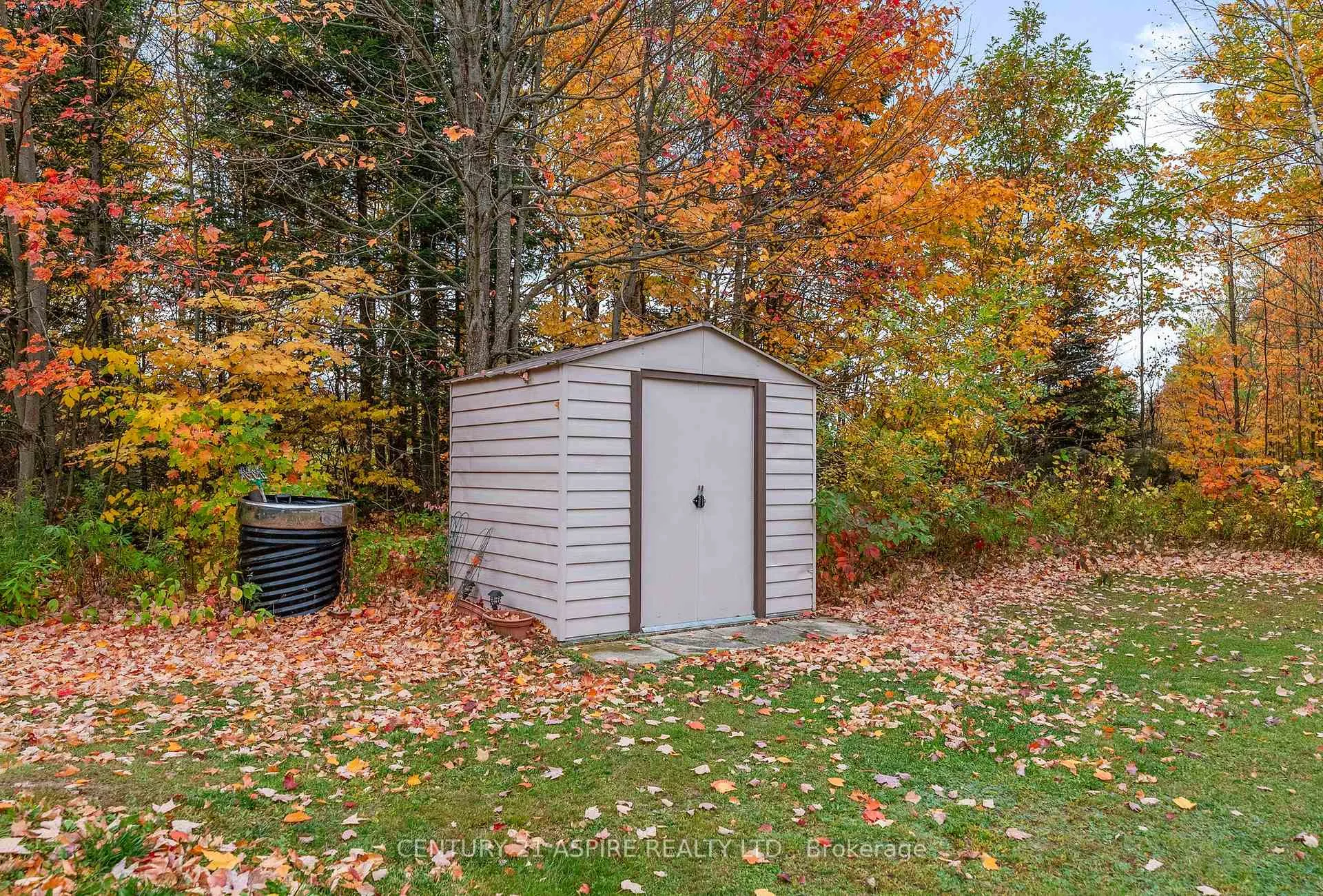 Photo 27 of 33 Micks Road, Madawaska Valley, Madawaska Valley — HOMEH