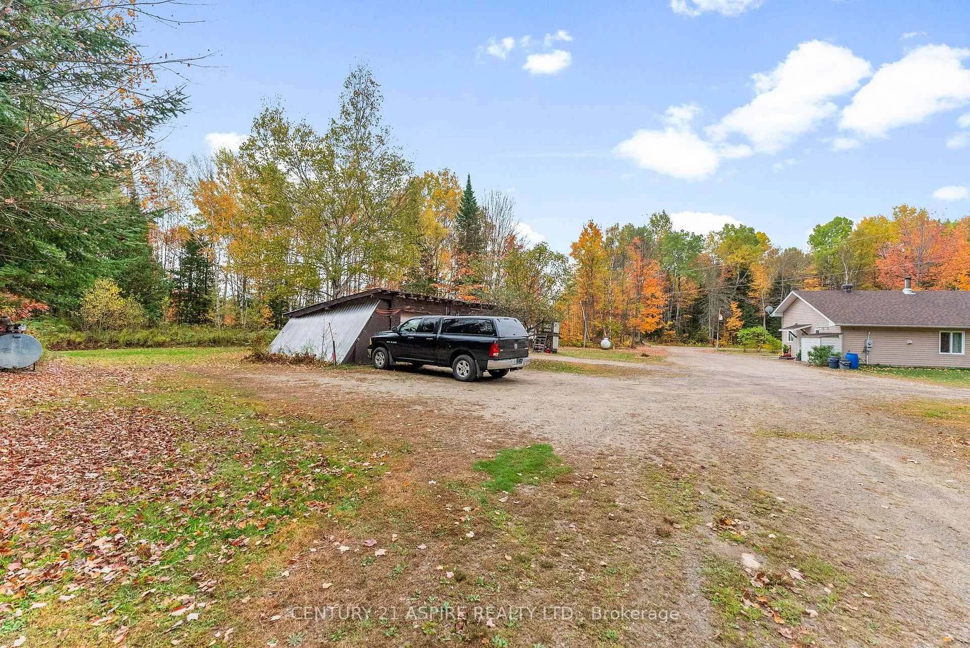 Photo 28 of 33 Micks Road, Madawaska Valley, Madawaska Valley — HOMEH