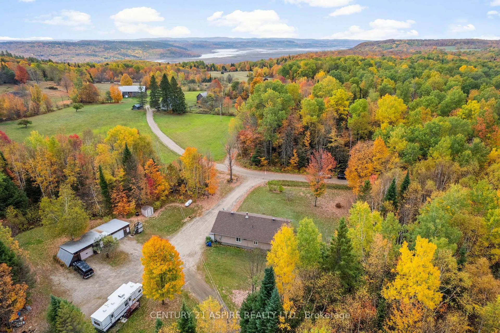 Photo 40 of 33 Micks Road, Madawaska Valley, Madawaska Valley — HOMEH