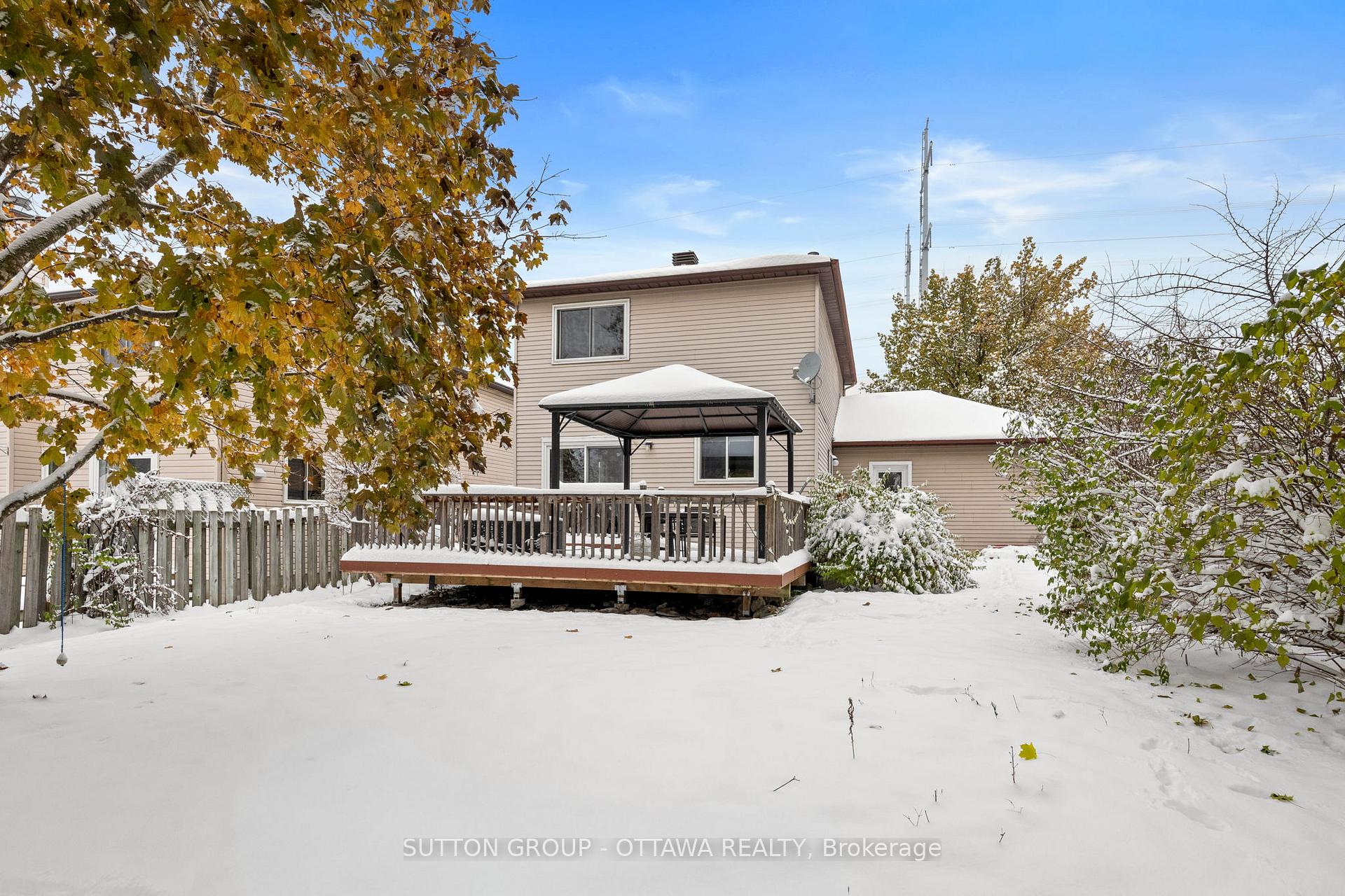 Photo 14 of 10 Foxleigh Crescent, Ottawa, Kanata - Bridlewood — HOMEH