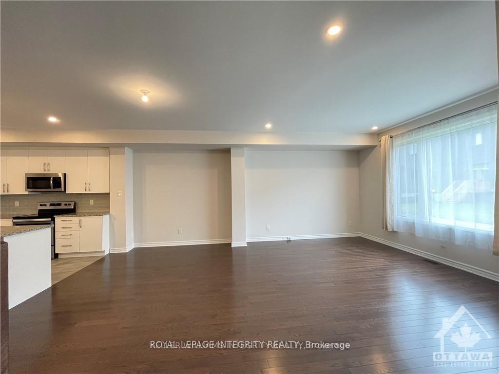 Photo 9 of 269 Tim Sheehan Place, Ottawa, Kanata - Emerald Meadows/Trailwest — HOMEH