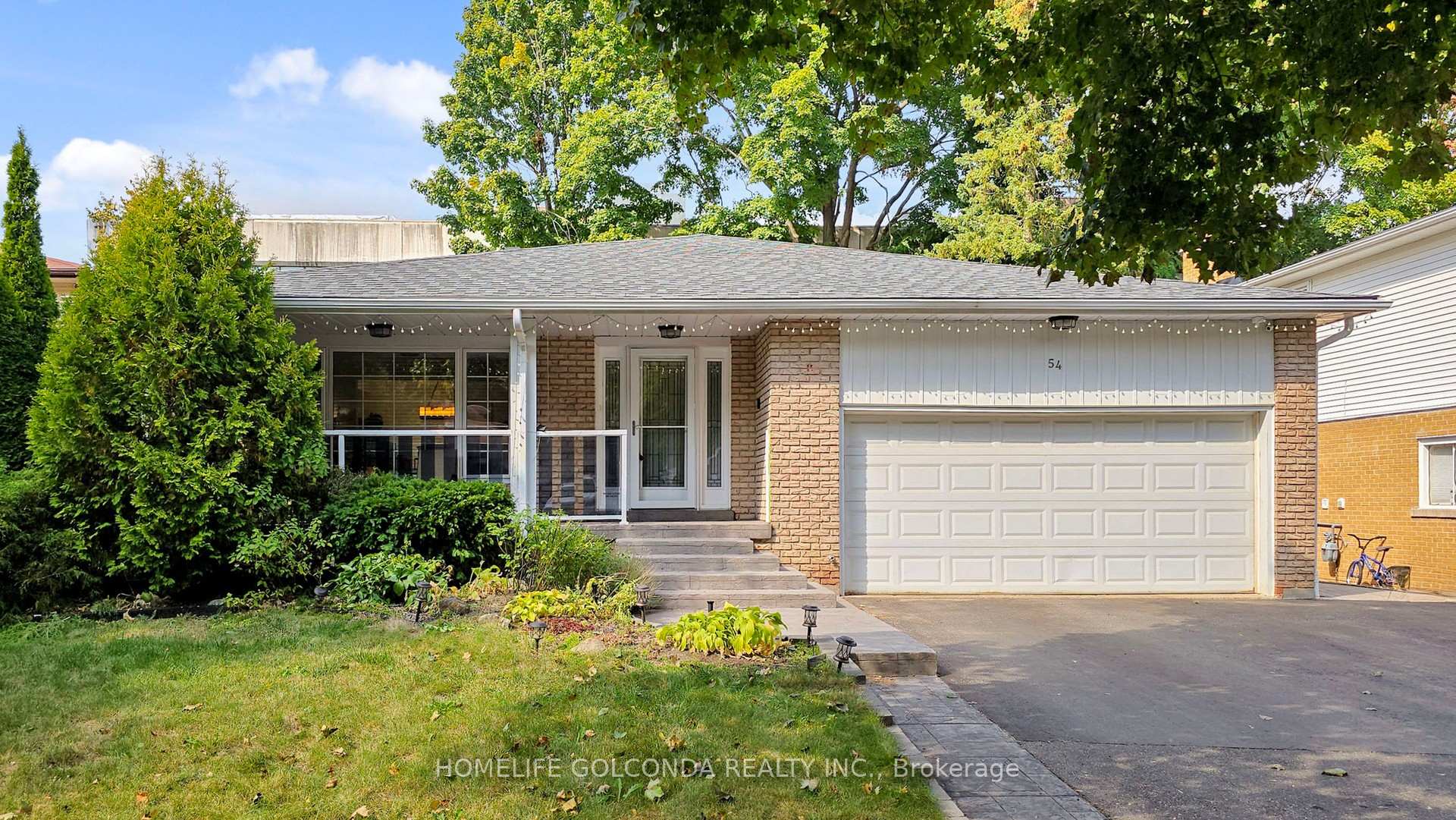 Photo 1 of 54 Senator Reesor's Drive, Markham, Sherwood-Amberglen — HOMEH
