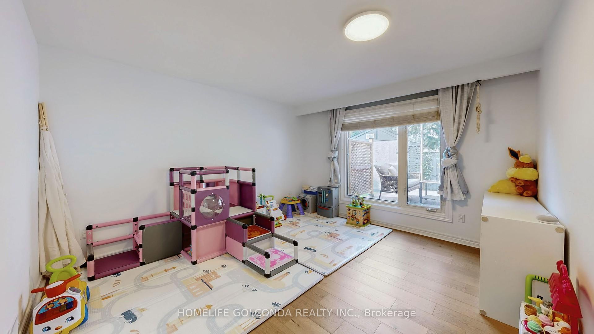 Photo 31 of 54 Senator Reesor's Drive, Markham, Sherwood-Amberglen — HOMEH