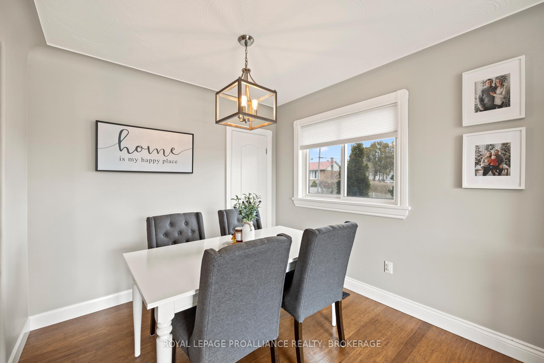 Photo 9 of 54 Amherst Drive, Loyalist, Amherstview — HOMEH
