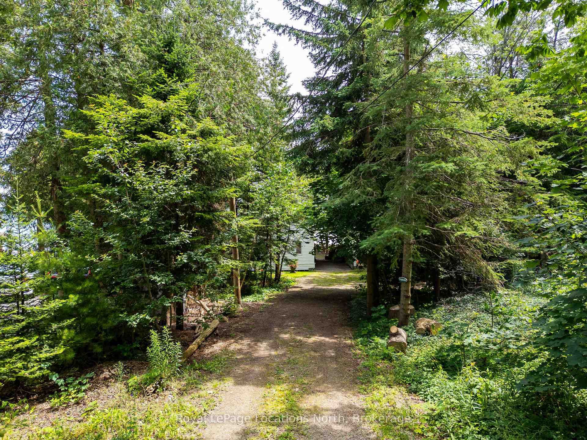 Photo 2 of 313 Cedar Avenue, Meaford — HOMEH