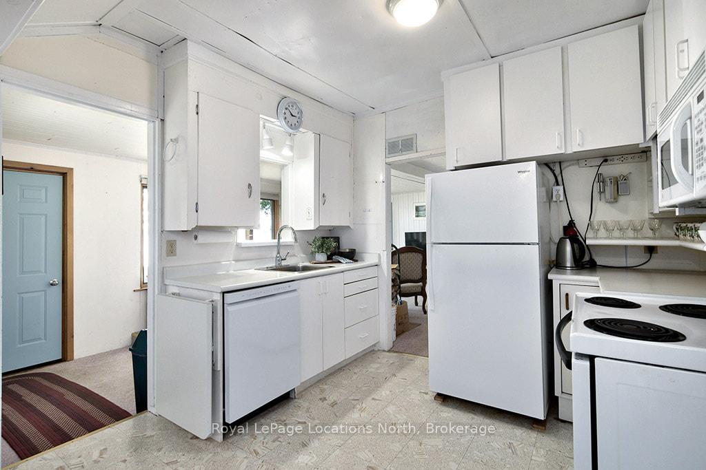 Photo 15 of 313 Cedar Avenue, Meaford — HOMEH