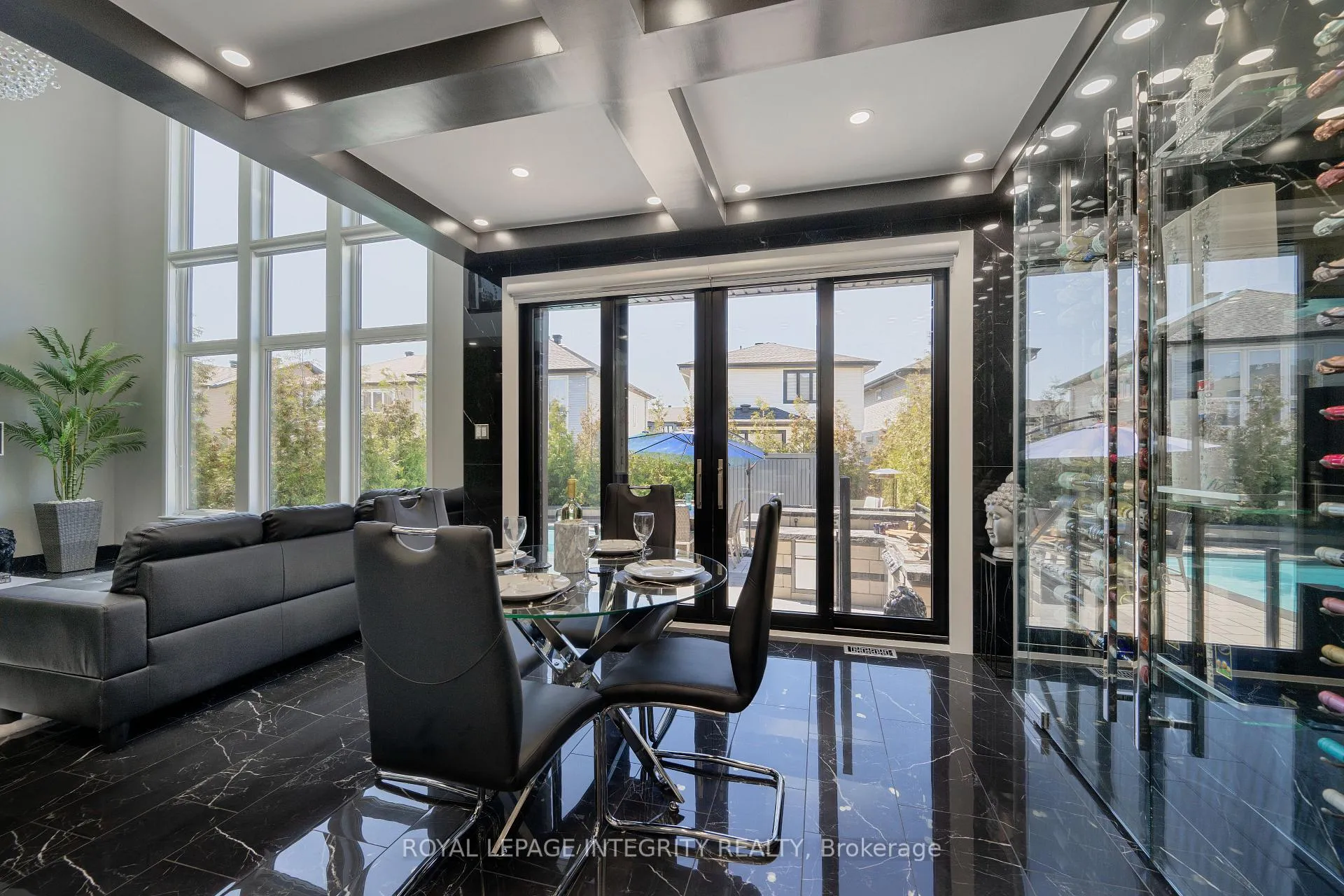 Photo 12 of 232 Condado Crescent, Ottawa, Kanata - Emerald Meadows/Trailwest — HOMEH