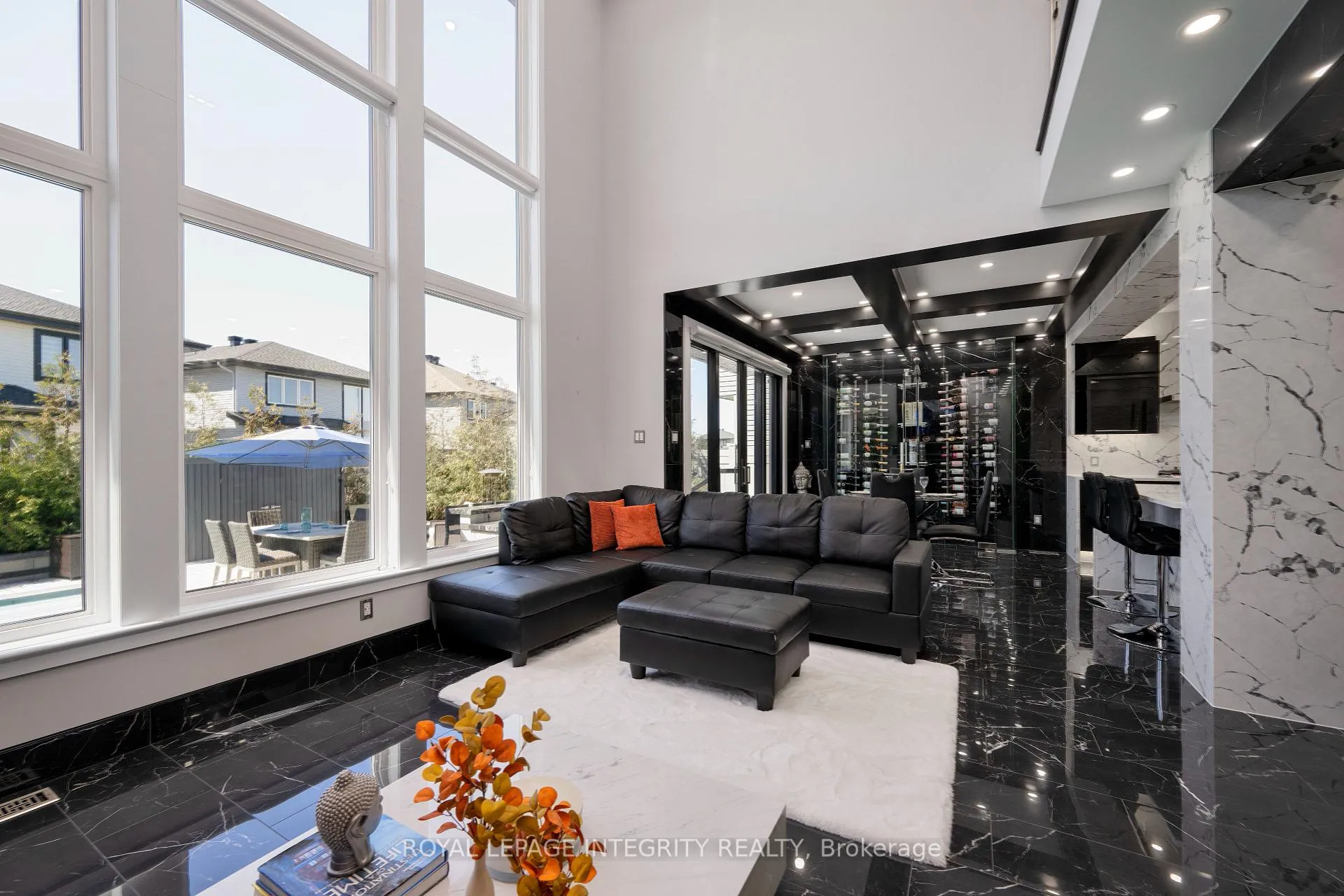 Photo 17 of 232 Condado Crescent, Ottawa, Kanata - Emerald Meadows/Trailwest — HOMEH