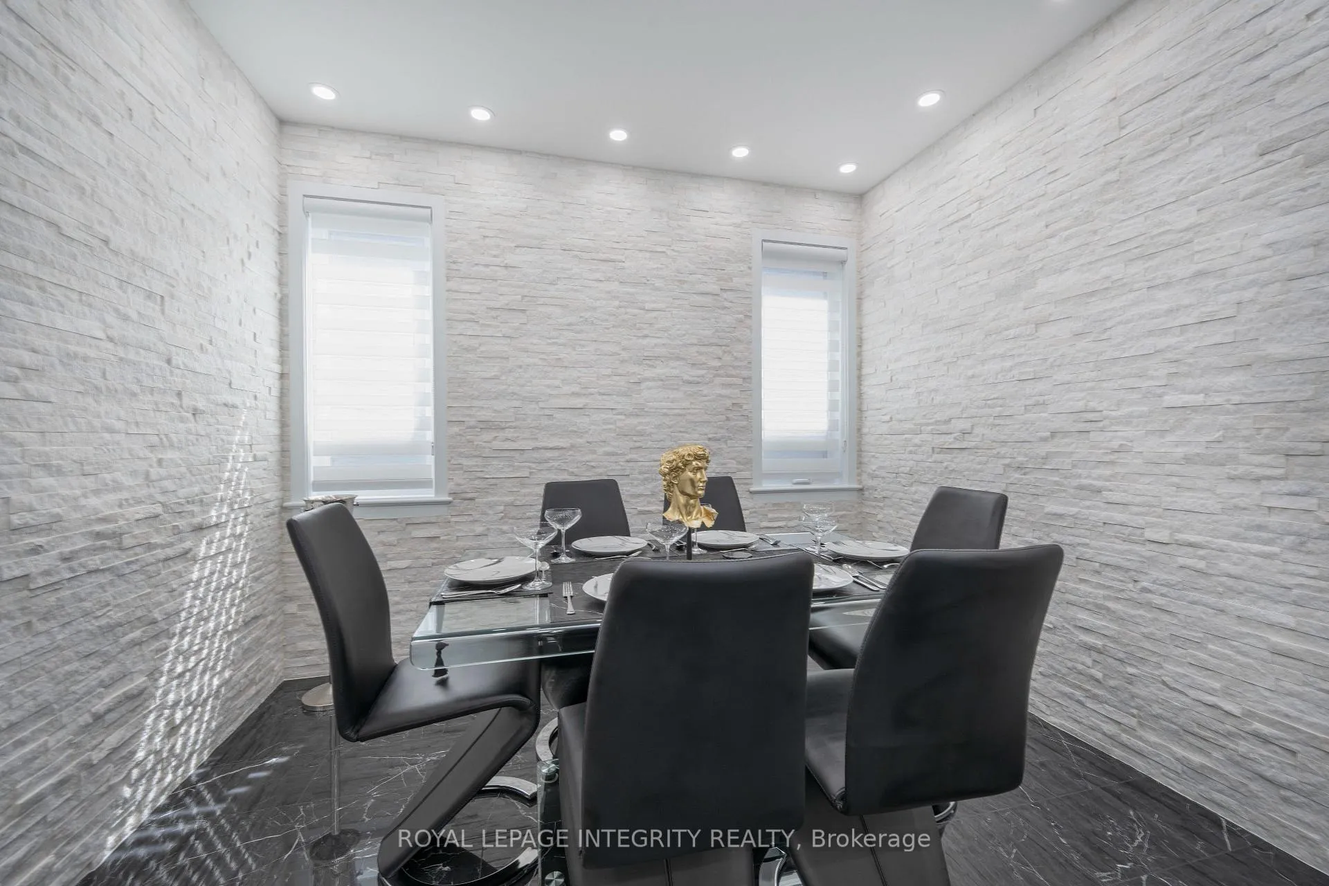 Photo 20 of 232 Condado Crescent, Ottawa, Kanata - Emerald Meadows/Trailwest — HOMEH