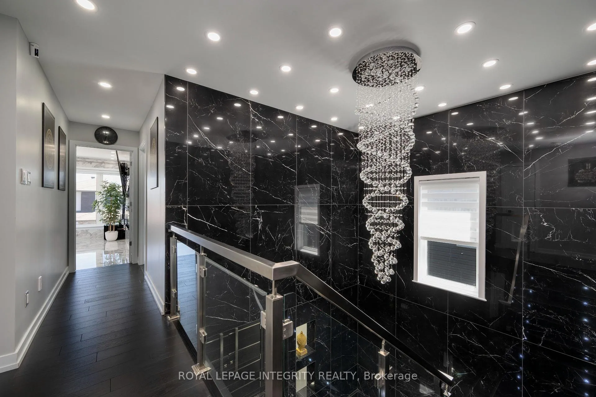 Photo 24 of 232 Condado Crescent, Ottawa, Kanata - Emerald Meadows/Trailwest — HOMEH