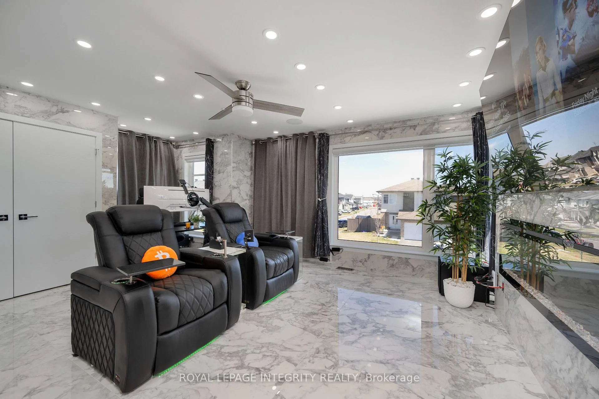 Photo 25 of 232 Condado Crescent, Ottawa, Kanata - Emerald Meadows/Trailwest — HOMEH