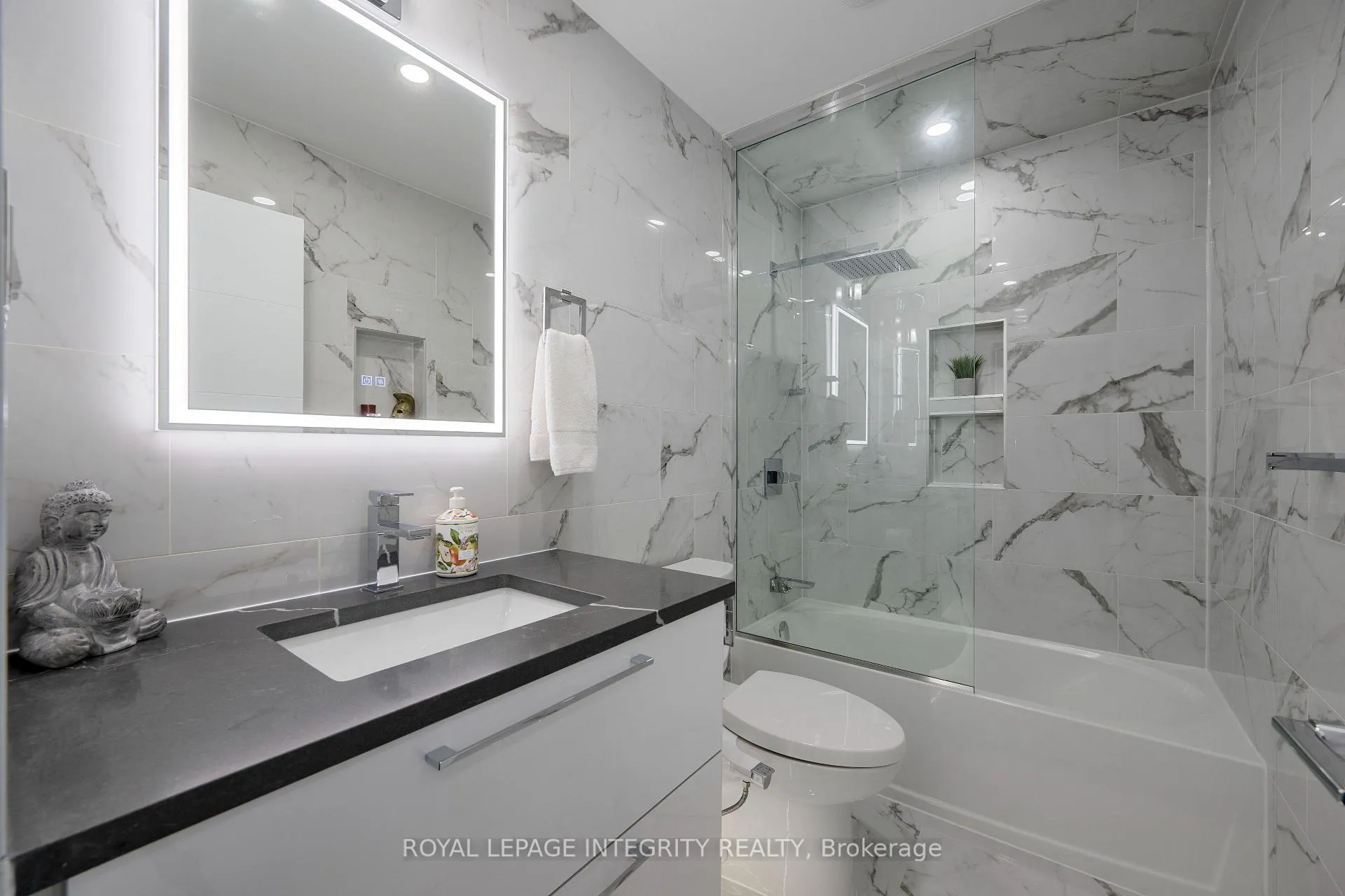 Photo 28 of 232 Condado Crescent, Ottawa, Kanata - Emerald Meadows/Trailwest — HOMEH