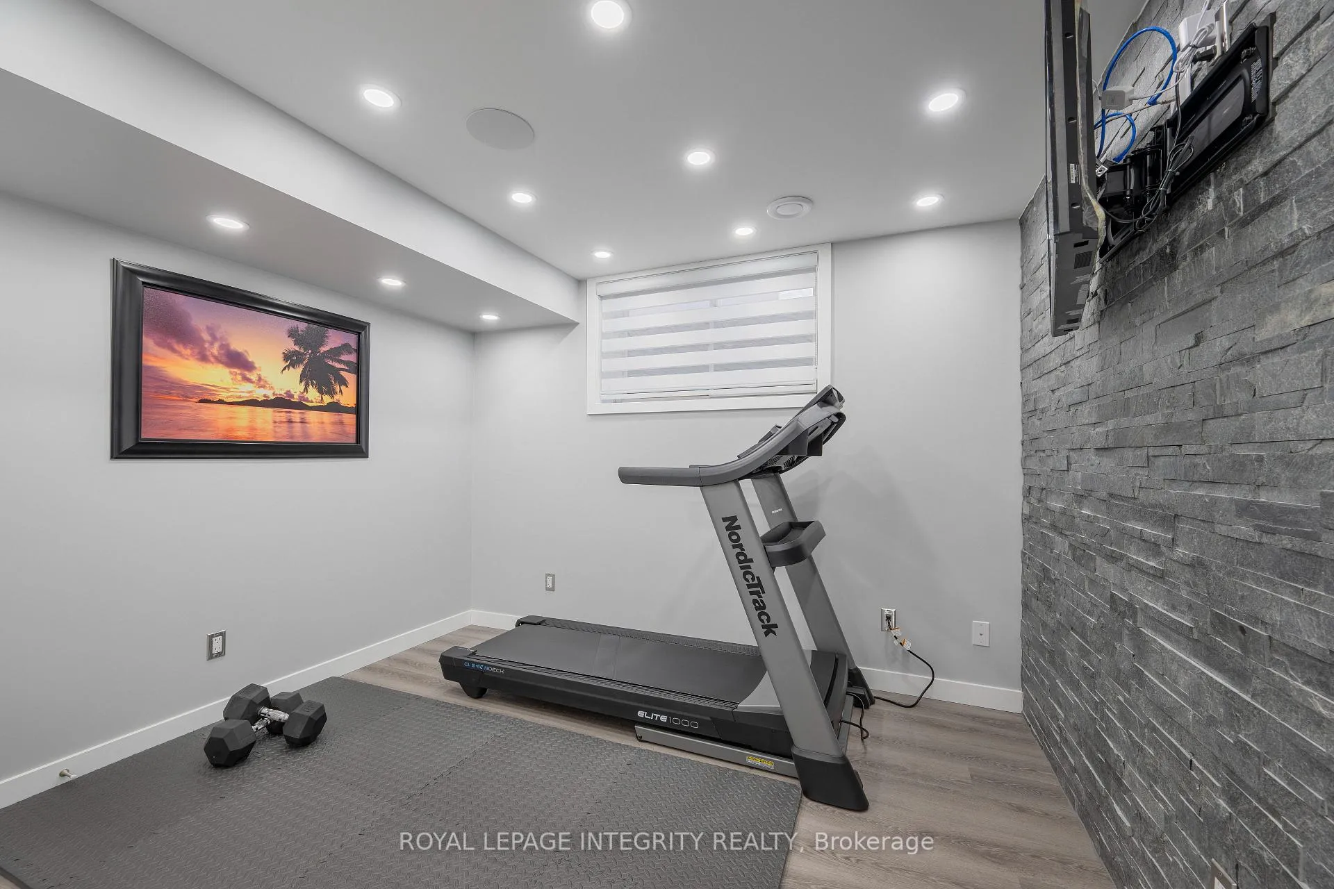 Photo 38 of 232 Condado Crescent, Ottawa, Kanata - Emerald Meadows/Trailwest — HOMEH