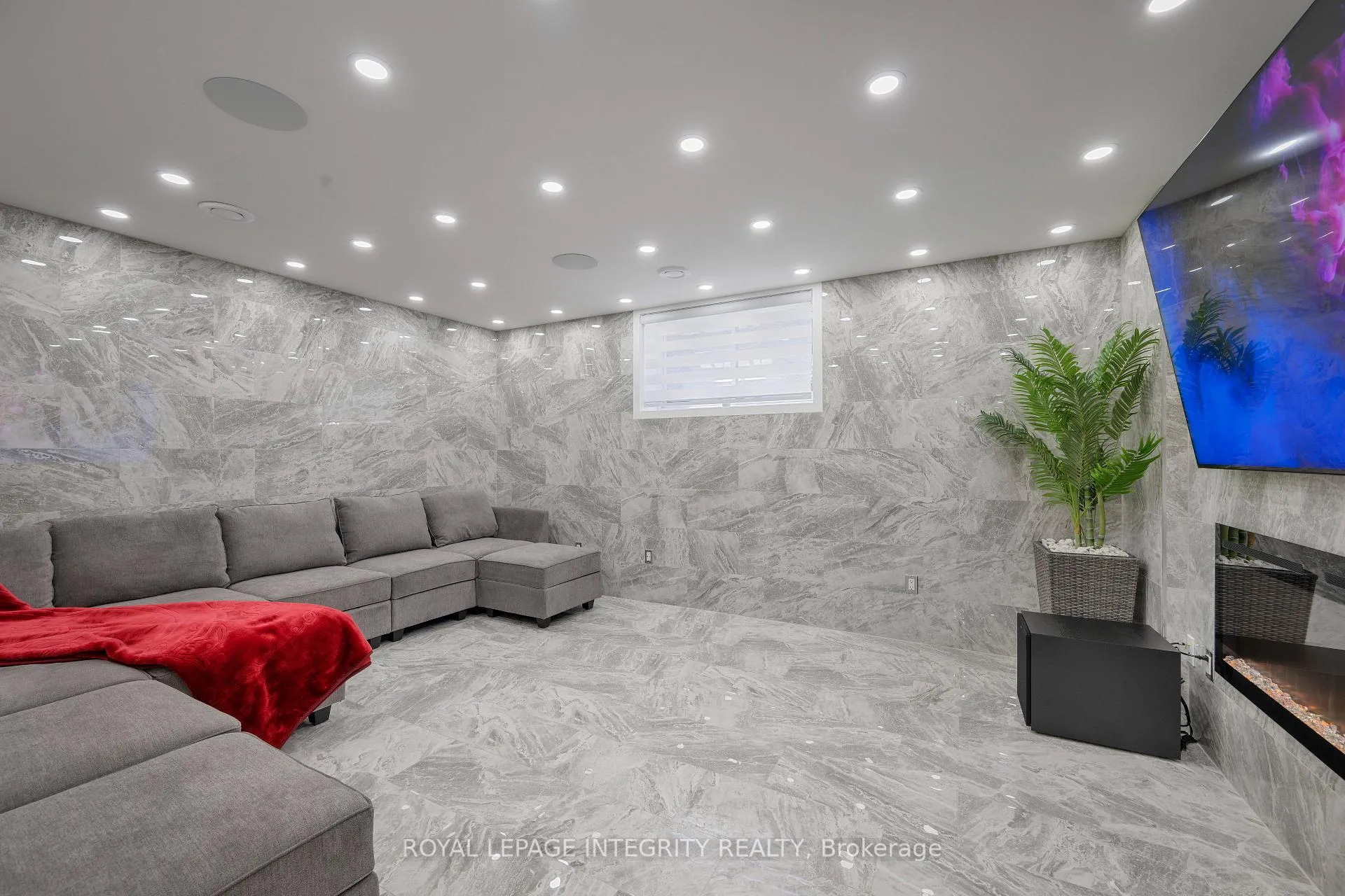 Photo 39 of 232 Condado Crescent, Ottawa, Kanata - Emerald Meadows/Trailwest — HOMEH