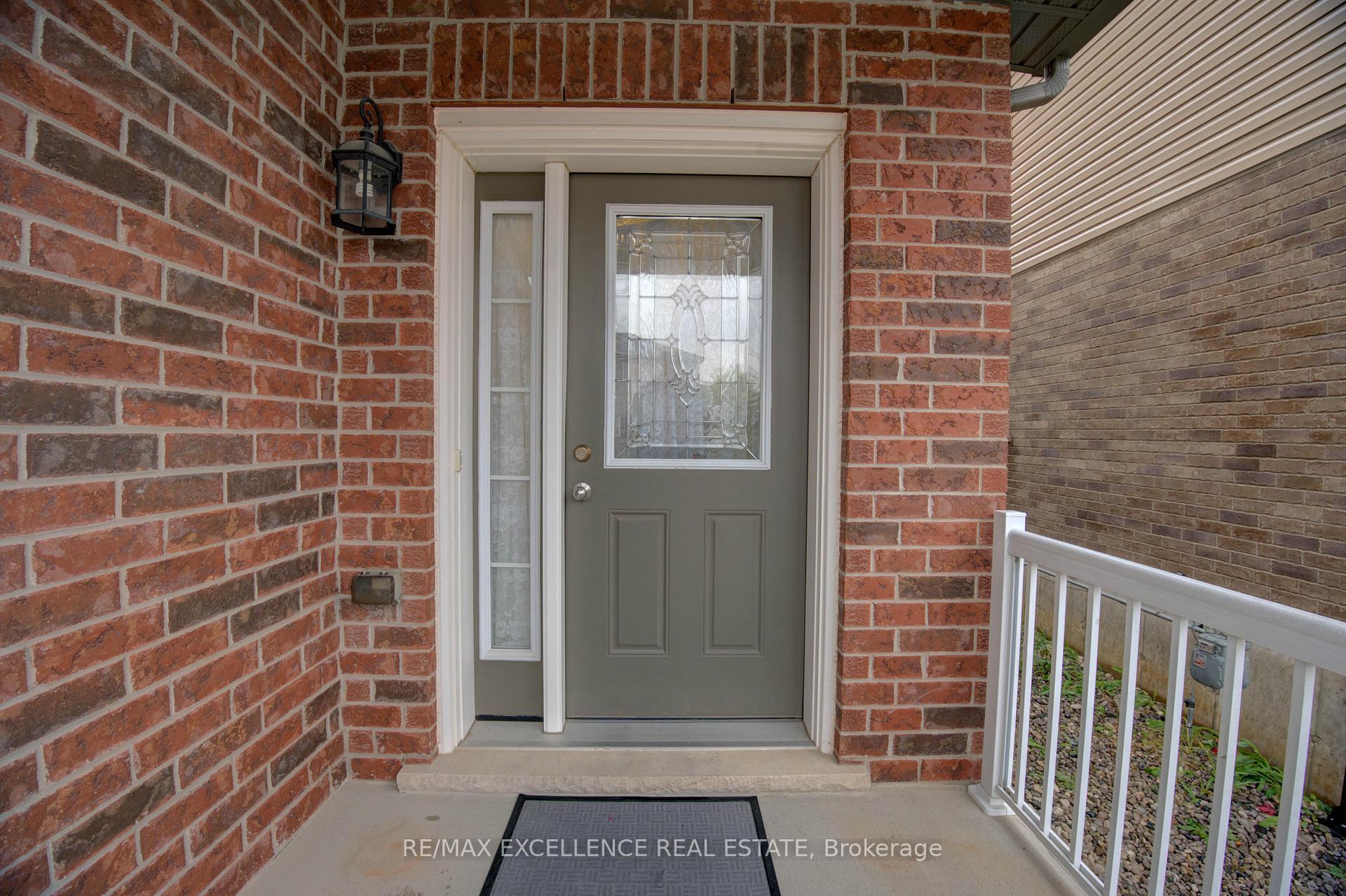 Photo 2 of 295 Steepleridge Street, Kitchener — HOMEH