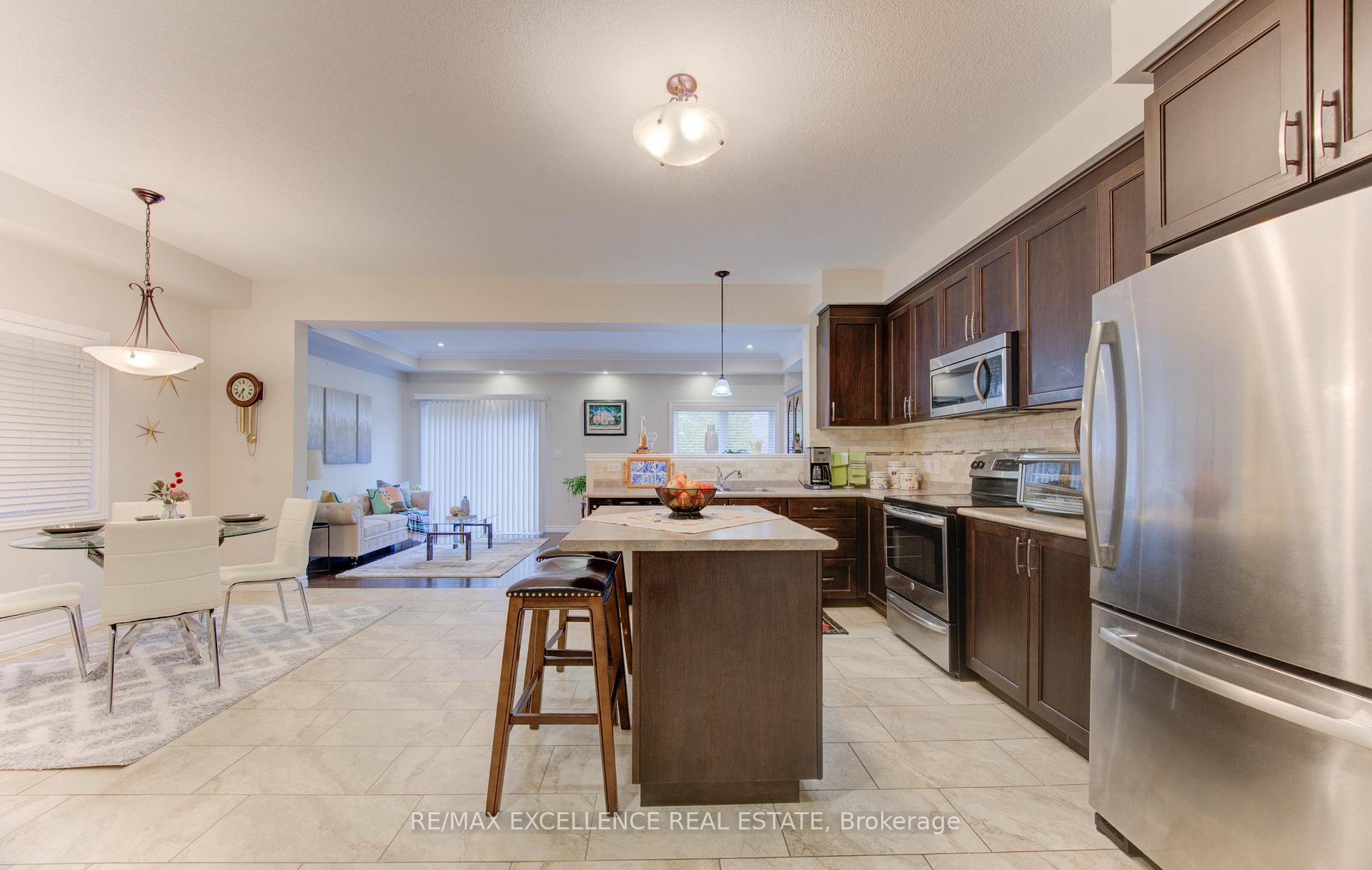 Photo 7 of 295 Steepleridge Street, Kitchener — HOMEH