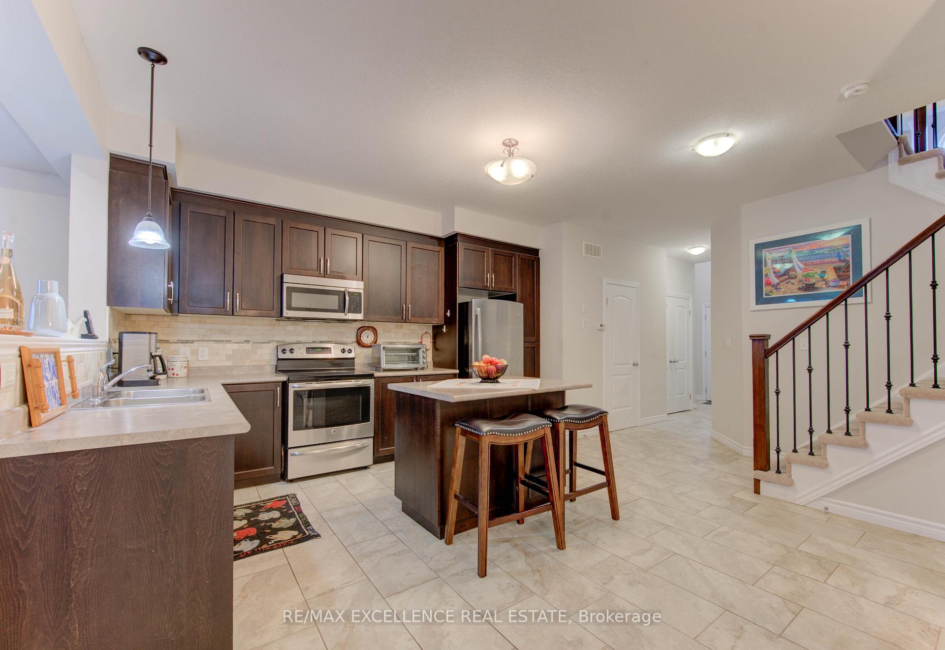 Photo 20 of 295 Steepleridge Street, Kitchener — HOMEH