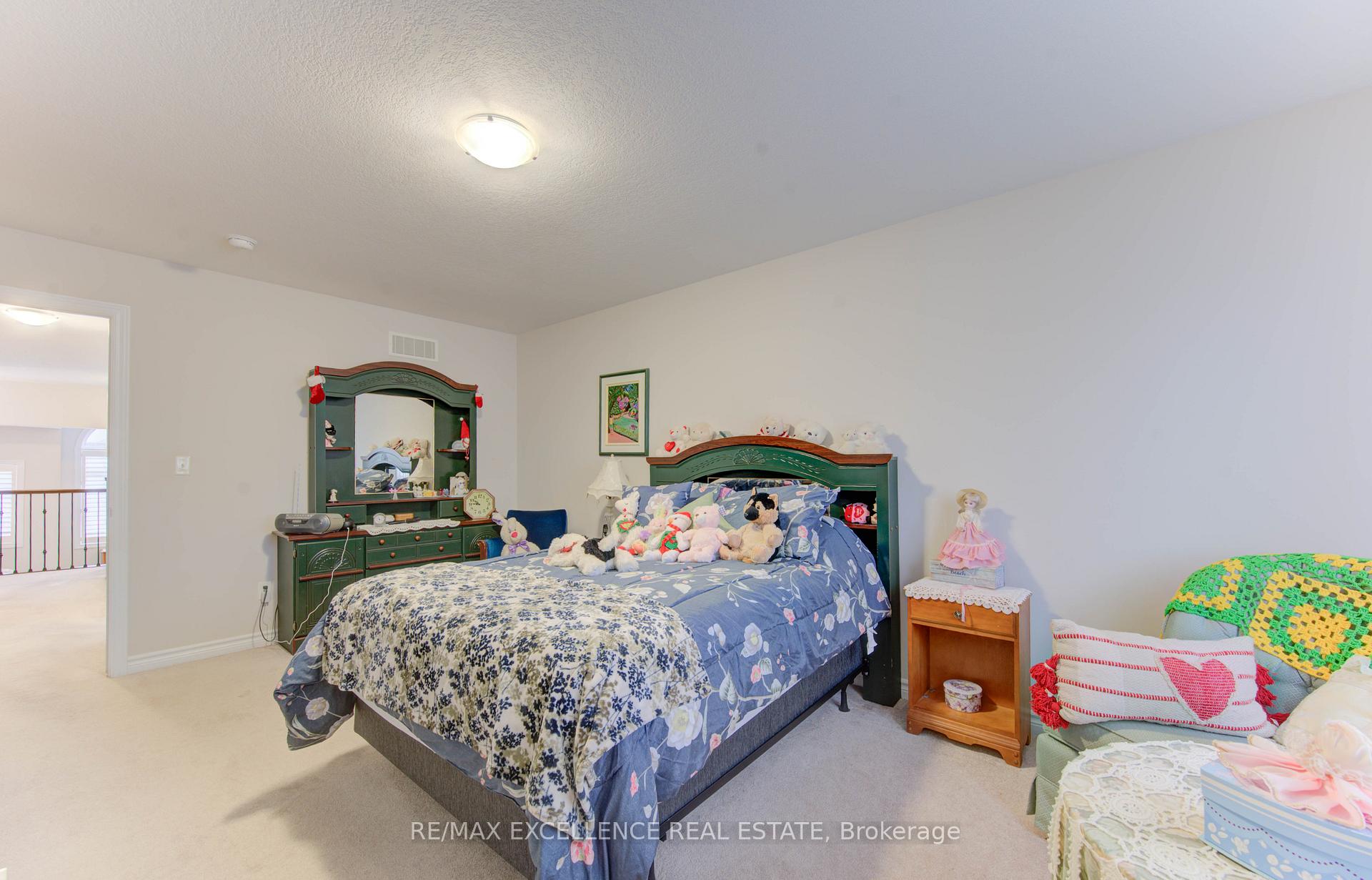 Photo 25 of 295 Steepleridge Street, Kitchener — HOMEH