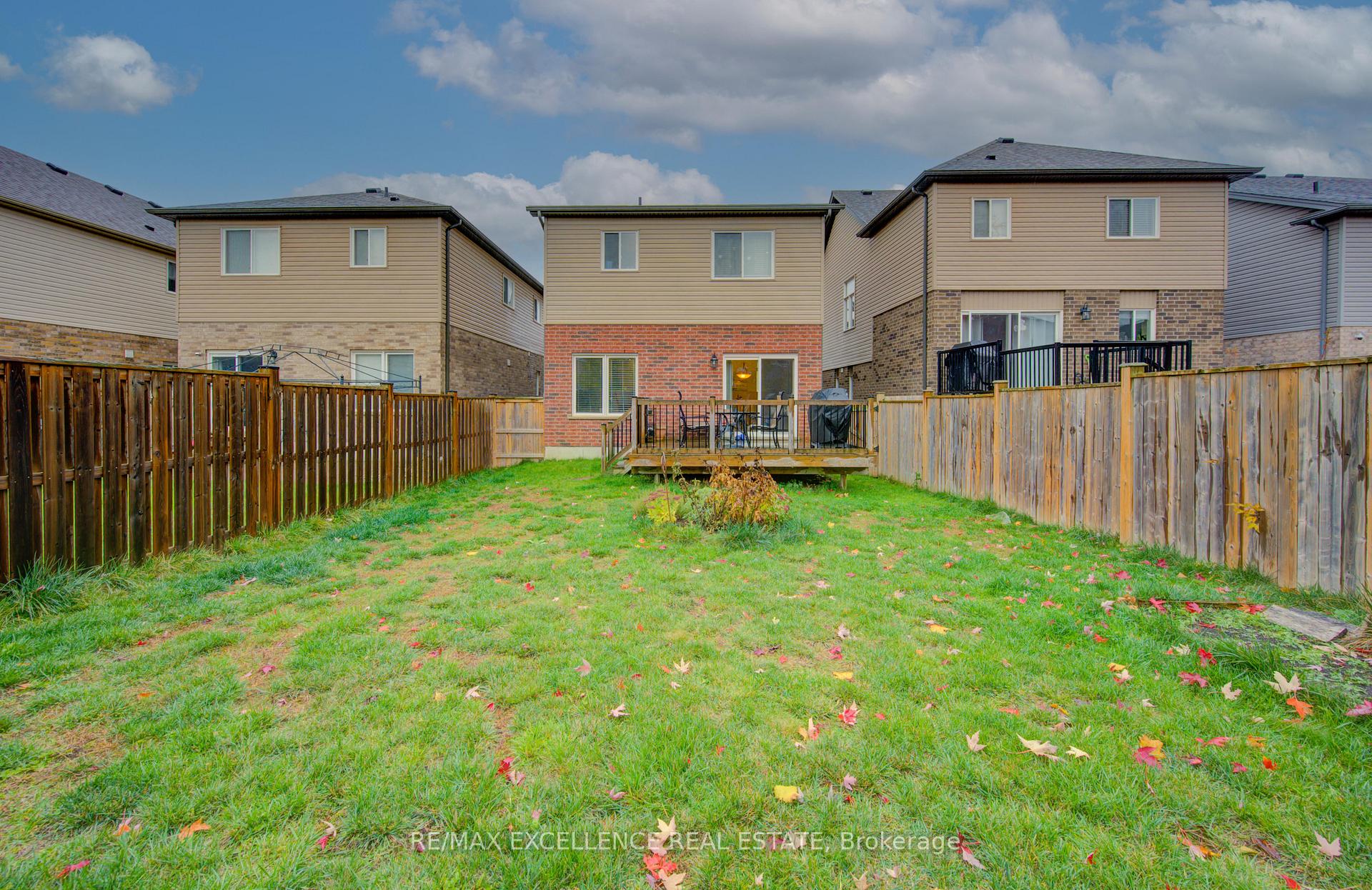 Photo 42 of 295 Steepleridge Street, Kitchener — HOMEH