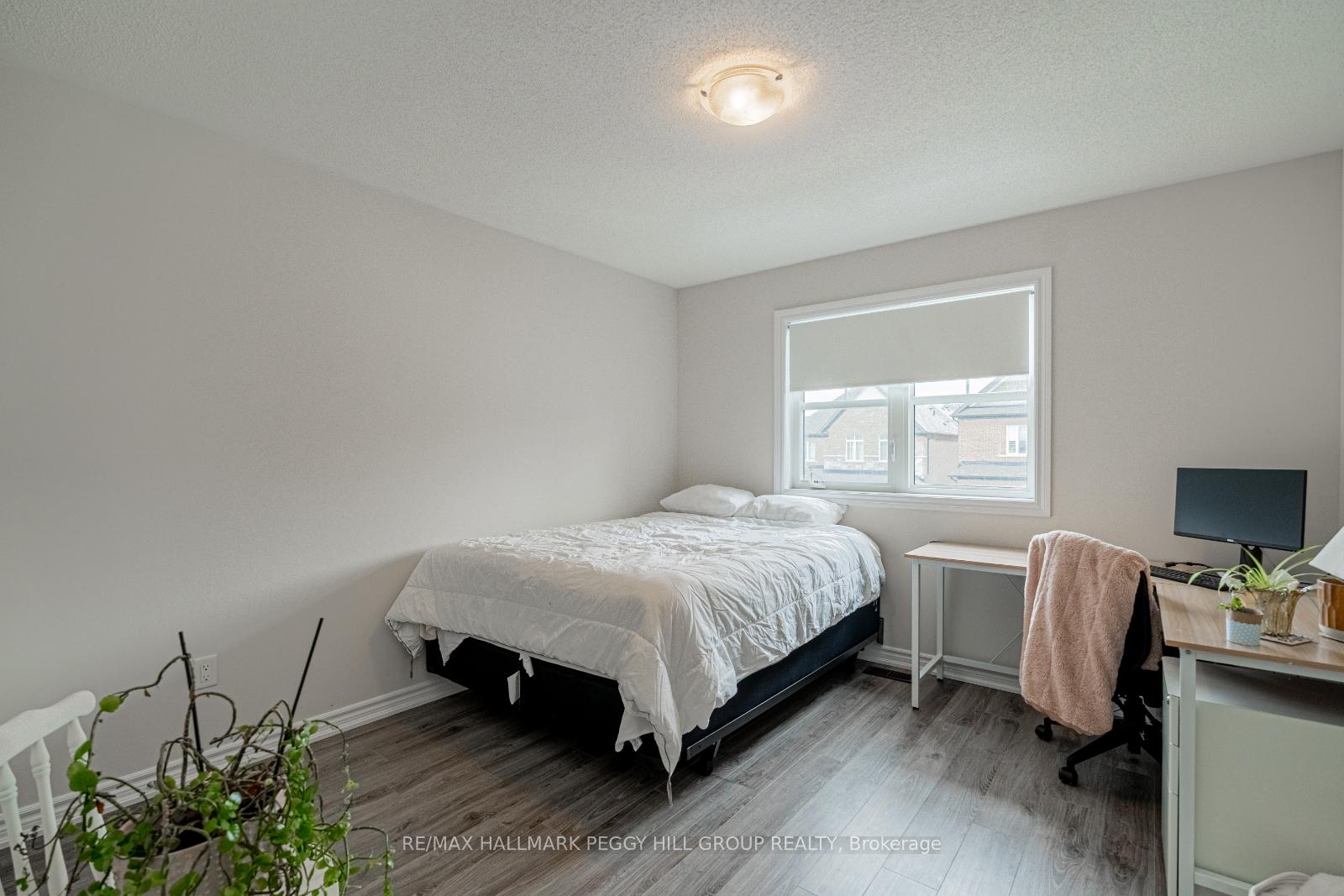 Photo 11 of 1174 Peelar Crescent, Innisfil, Lefroy — HOMEH