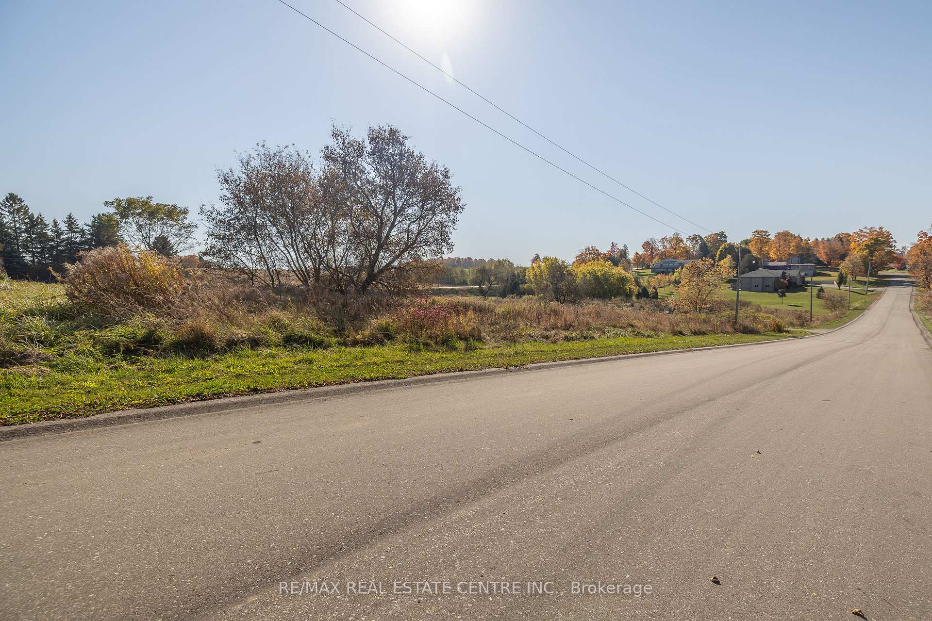 Photo 10 of James Street S, Mapleton, Rural Mapleton — HOMEH