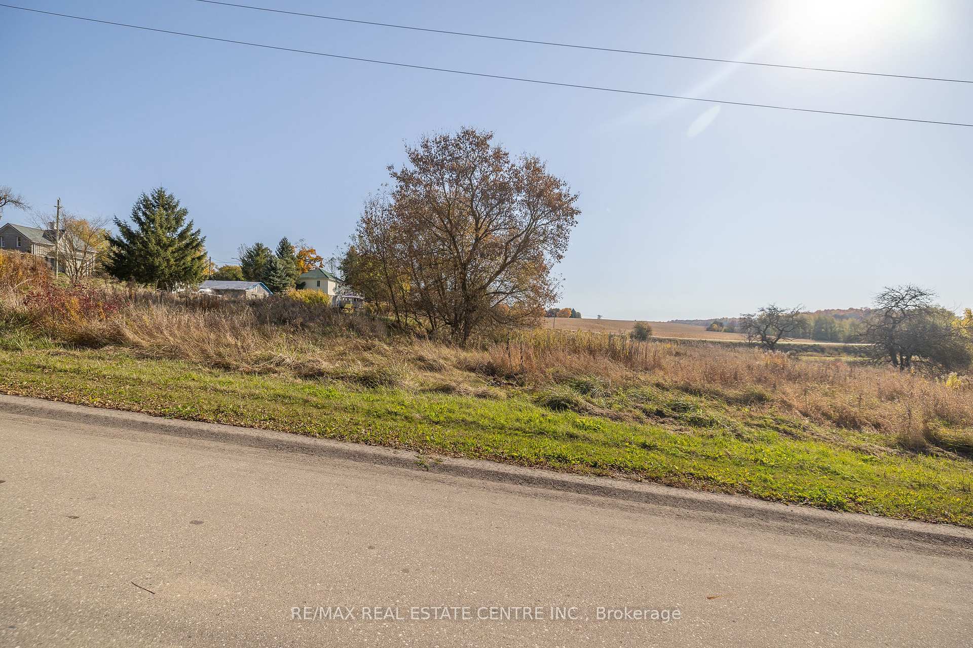 Photo 13 of James Street S, Mapleton, Rural Mapleton — HOMEH