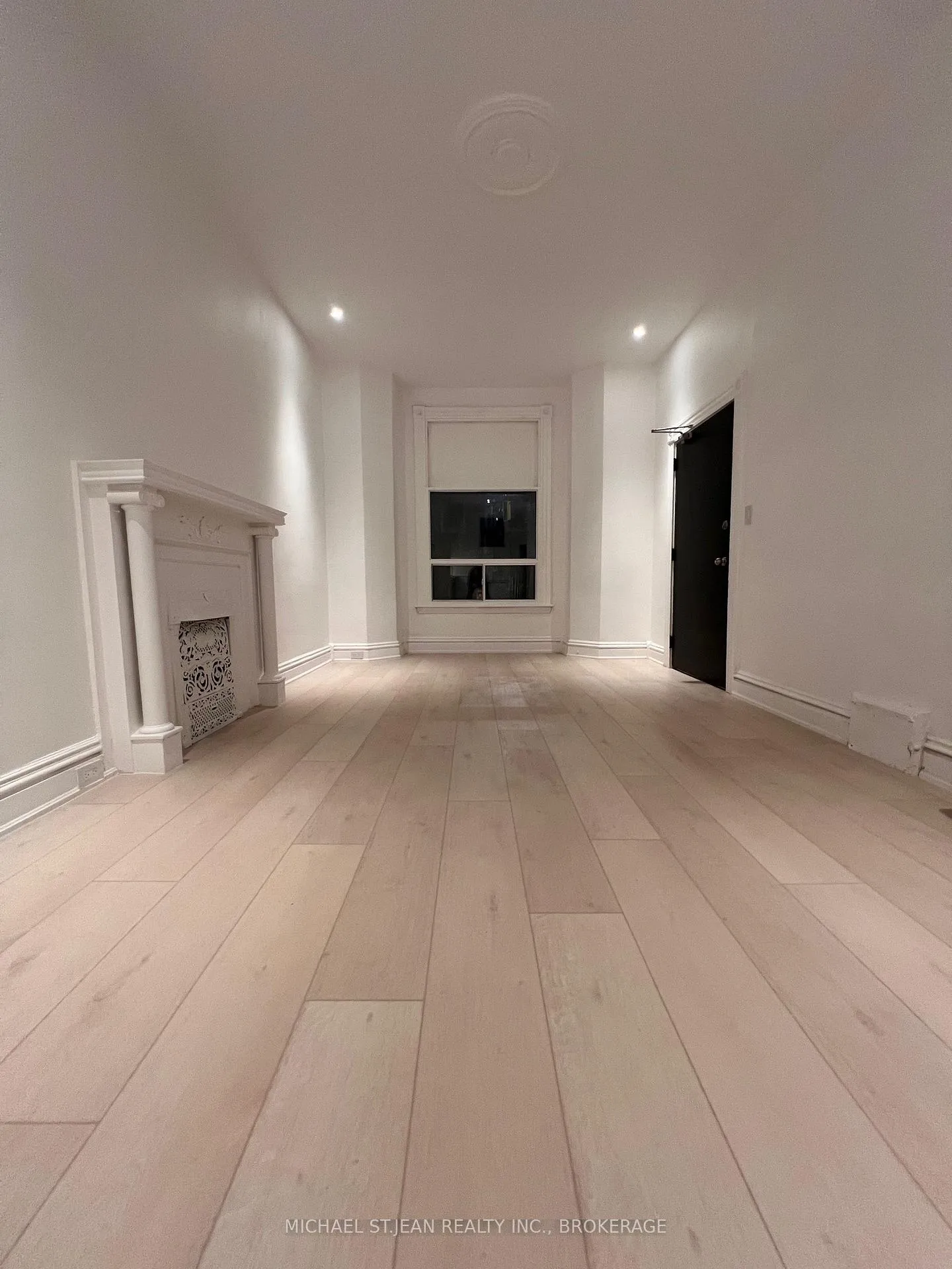 Photo 8 of Unit 1, 30 Cannon Street W, Hamilton, Central — HOMEH