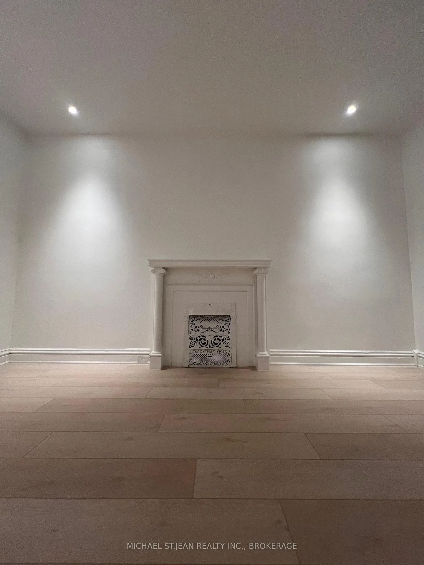Photo 10 of Unit 1, 30 Cannon Street W, Hamilton, Central — HOMEH