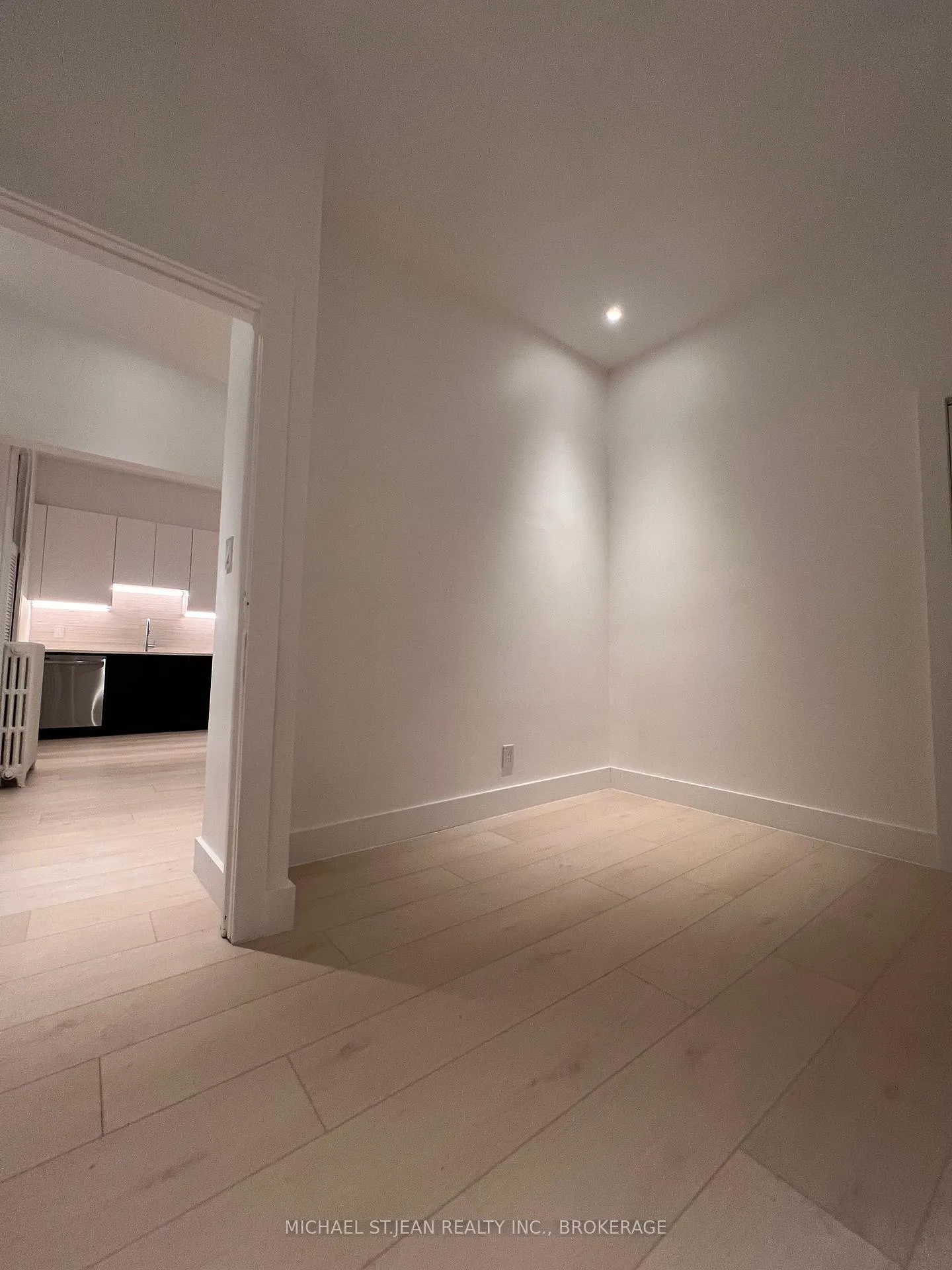 Photo 14 of Unit 1, 30 Cannon Street W, Hamilton, Central — HOMEH