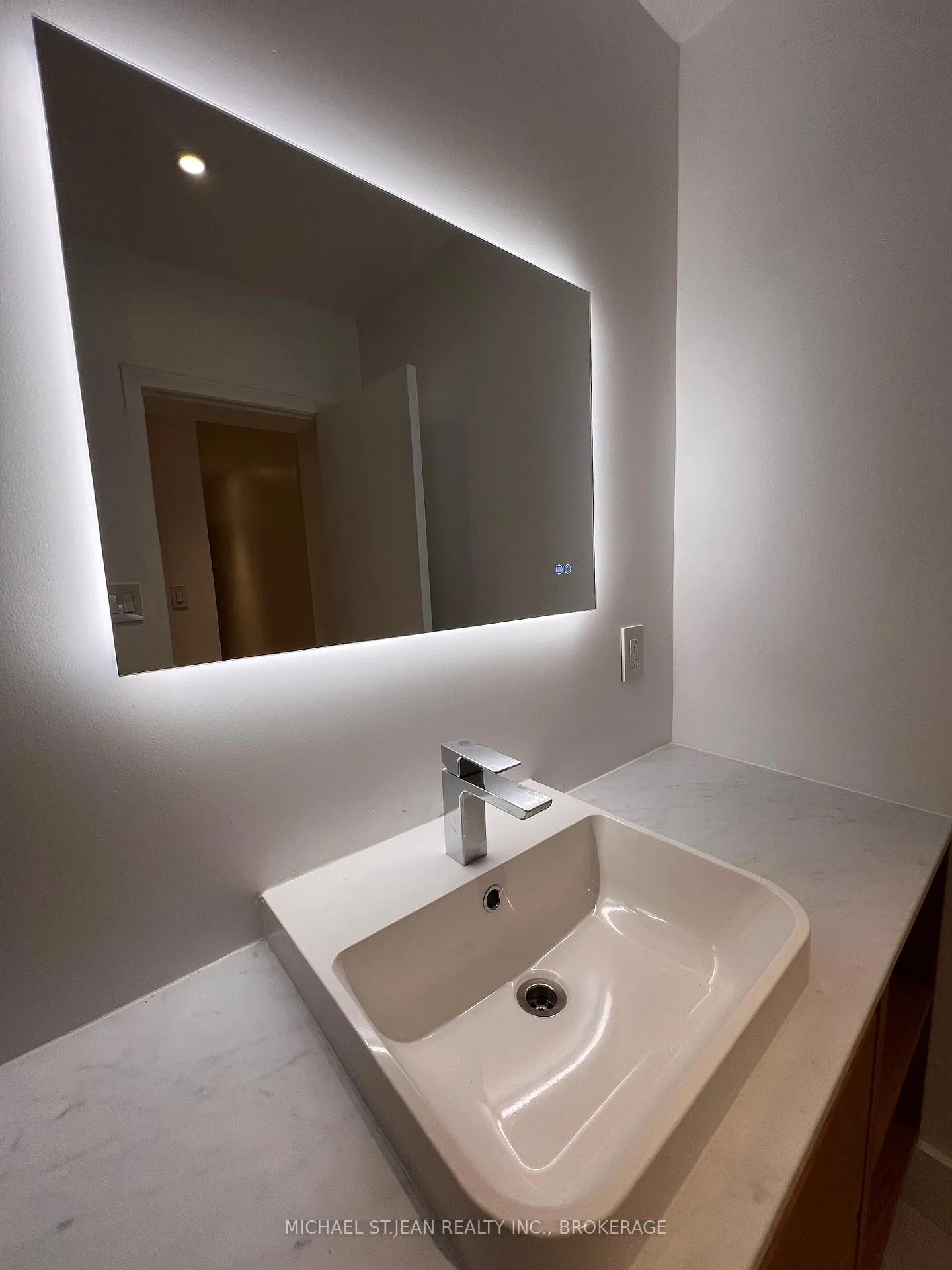 Photo 17 of Unit 1, 30 Cannon Street W, Hamilton, Central — HOMEH