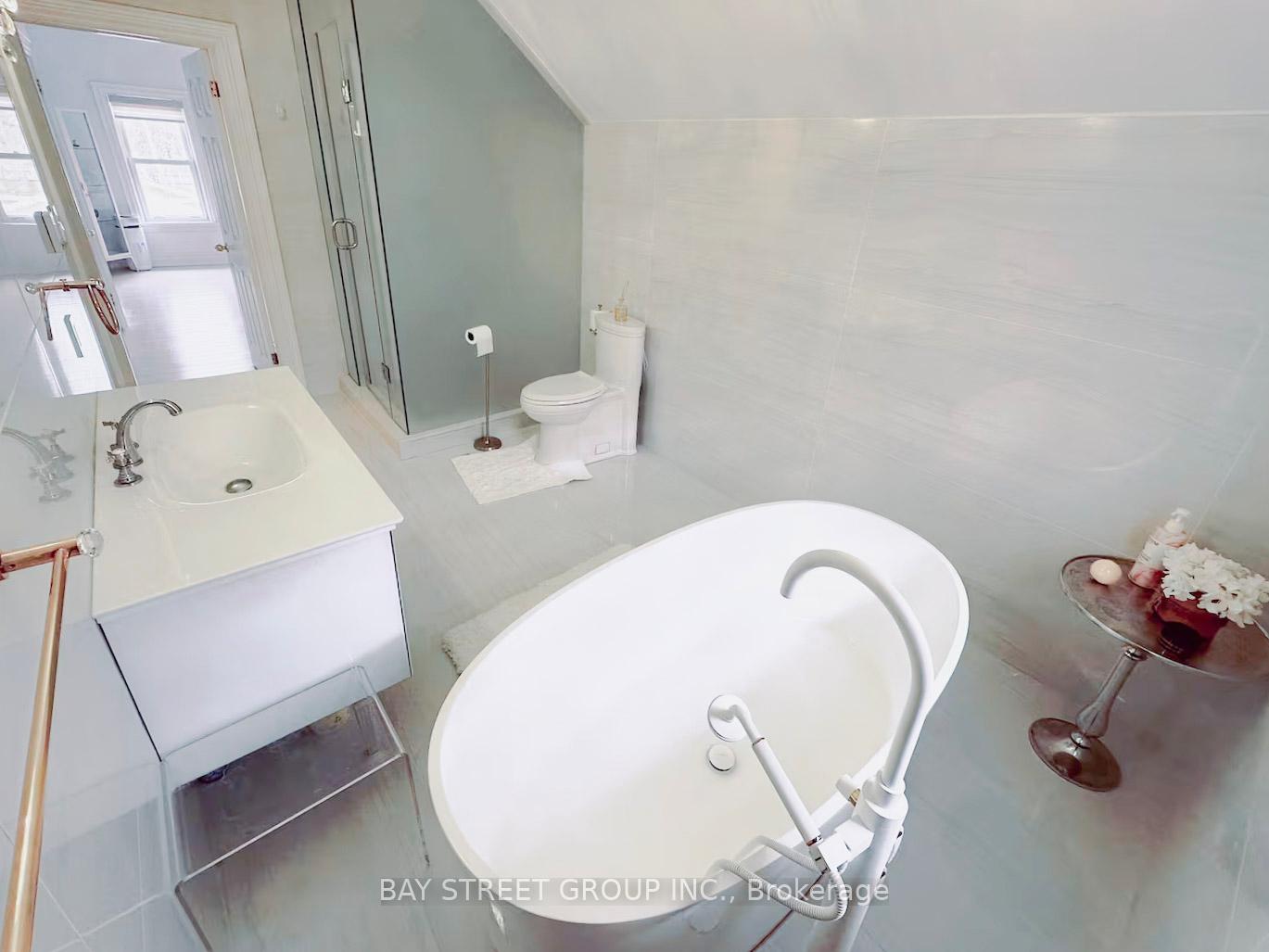 Photo 19 of 109 Main Unionville Street, Markham, Unionville — HOMEH