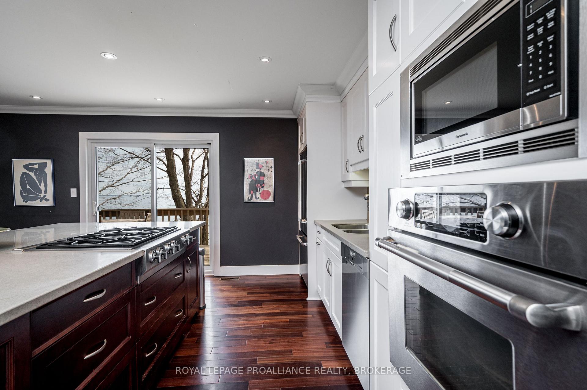 Photo 6 of 4420 Bath Road, Loyalist, Amherstview — HOMEH