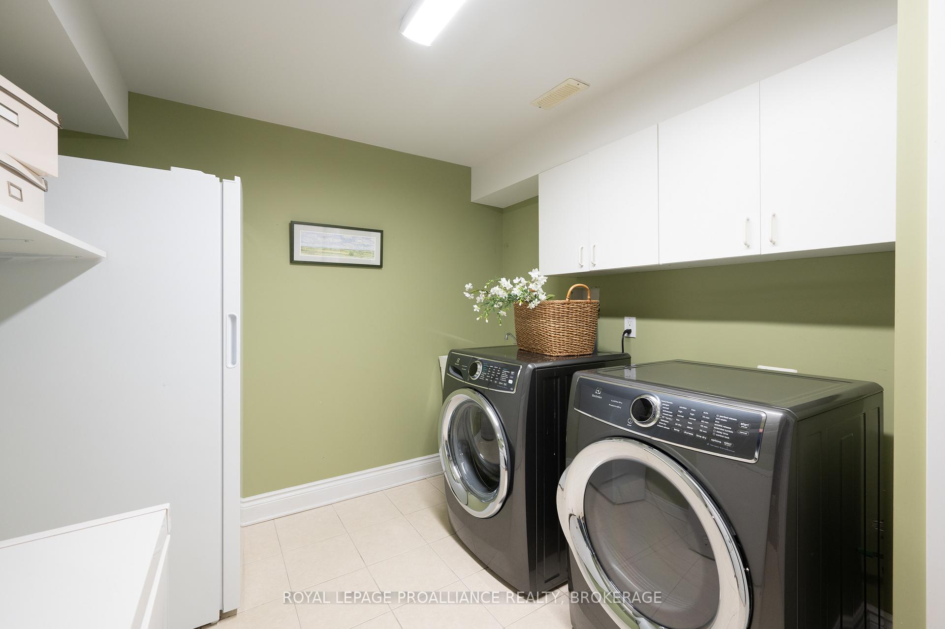 Photo 26 of 4420 Bath Road, Loyalist, Amherstview — HOMEH