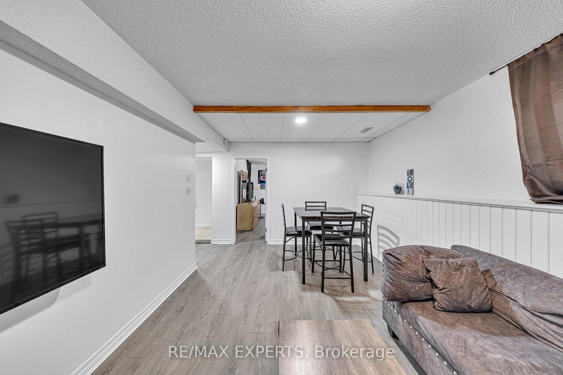 Photo 20 of 945 Nantyr Drive, Innisfil, Alcona — HOMEH