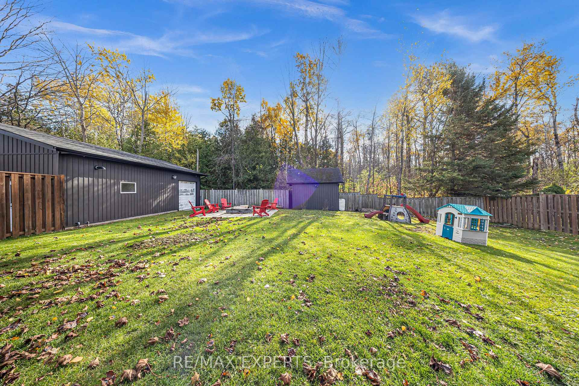 Photo 31 of 945 Nantyr Drive, Innisfil, Alcona — HOMEH