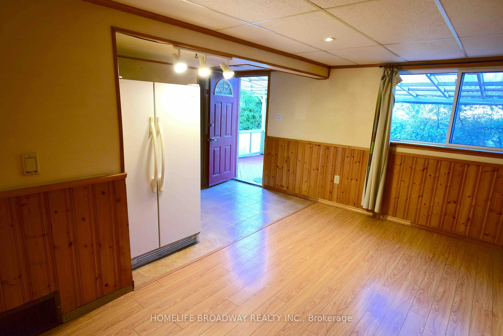 Photo 23 of 126 Hazelglen Drive, Kitchener — HOMEH