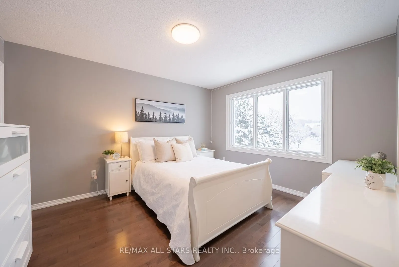 Photo 24 of 176 Manhattan Drive, Markham, Markville — HOMEH