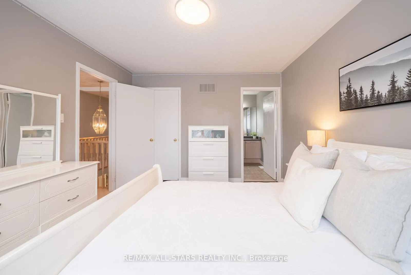 Photo 26 of 176 Manhattan Drive, Markham, Markville — HOMEH