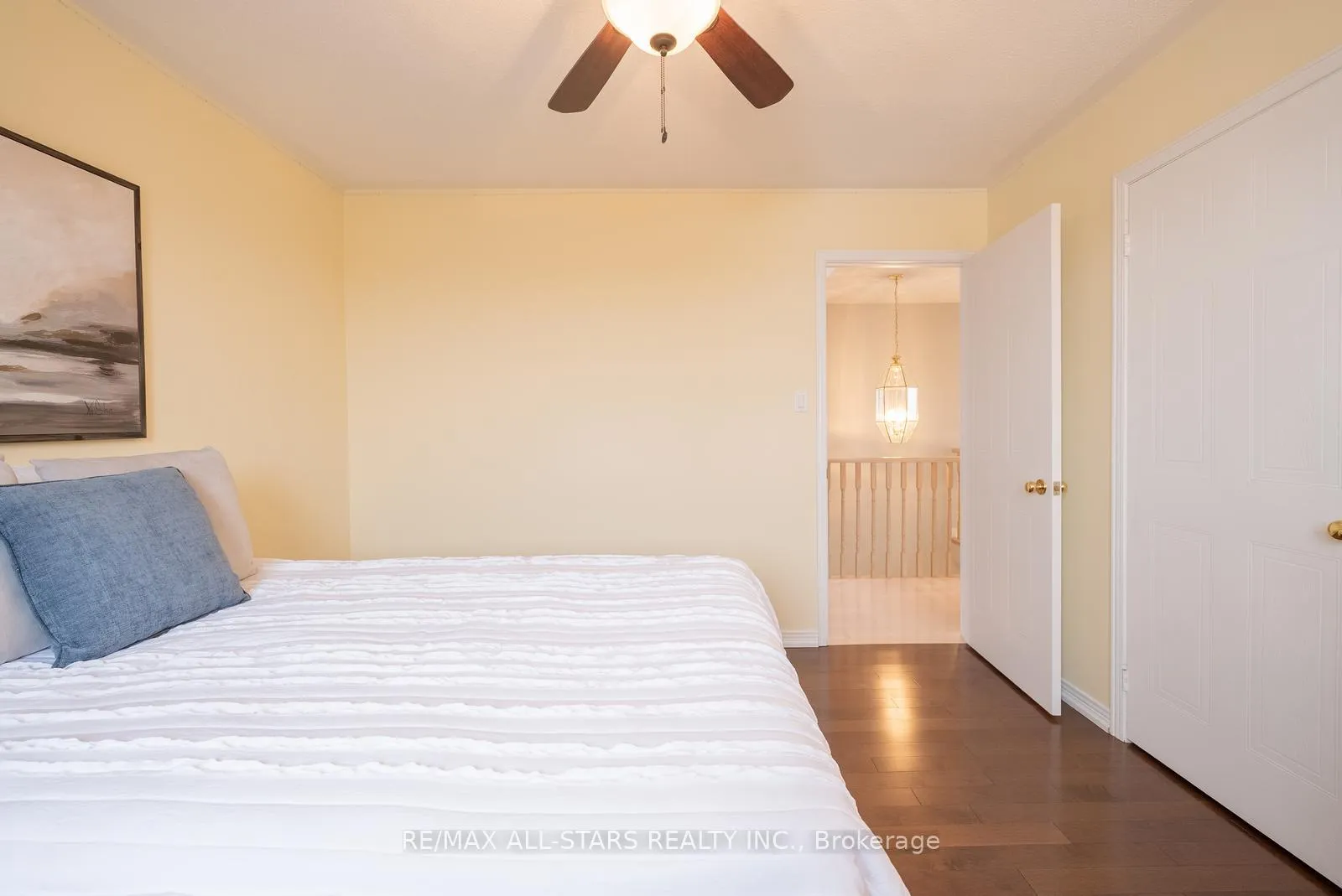 Photo 32 of 176 Manhattan Drive, Markham, Markville — HOMEH