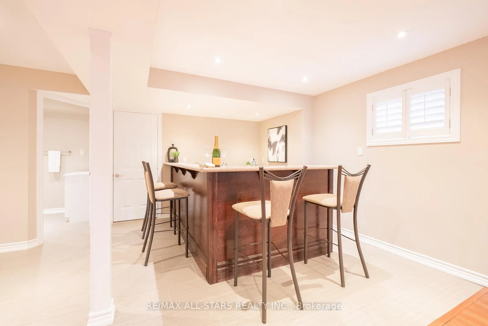 Photo 37 of 176 Manhattan Drive, Markham, Markville — HOMEH