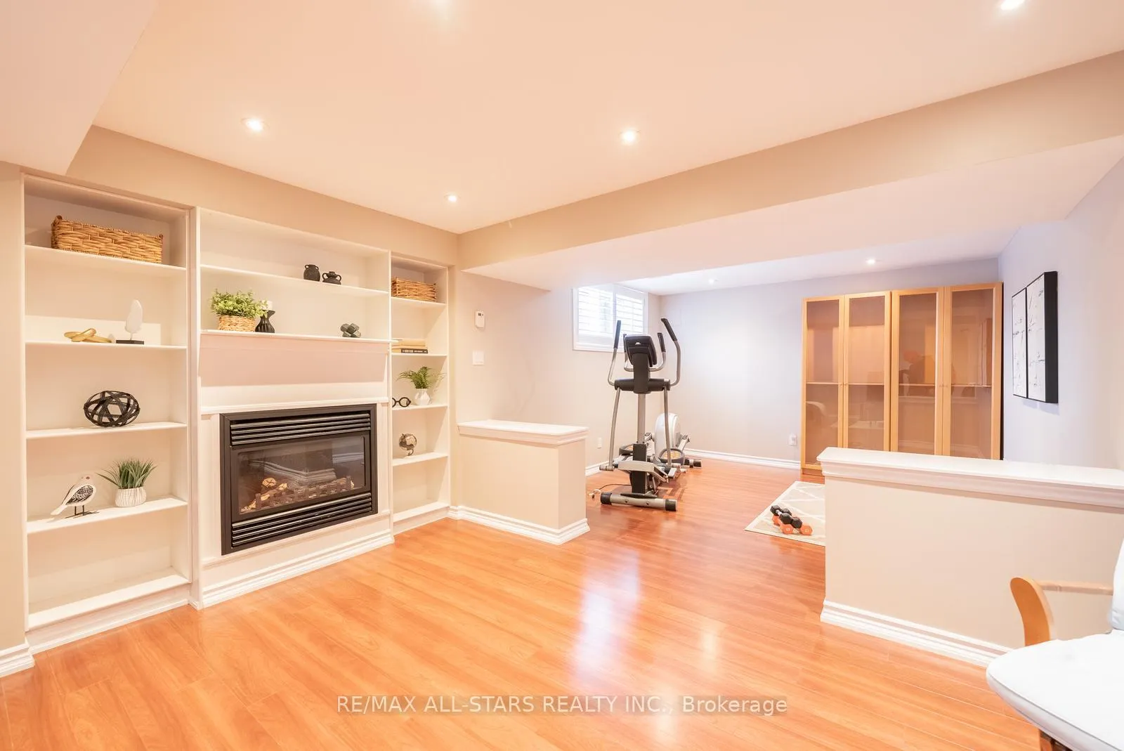 Photo 41 of 176 Manhattan Drive, Markham, Markville — HOMEH