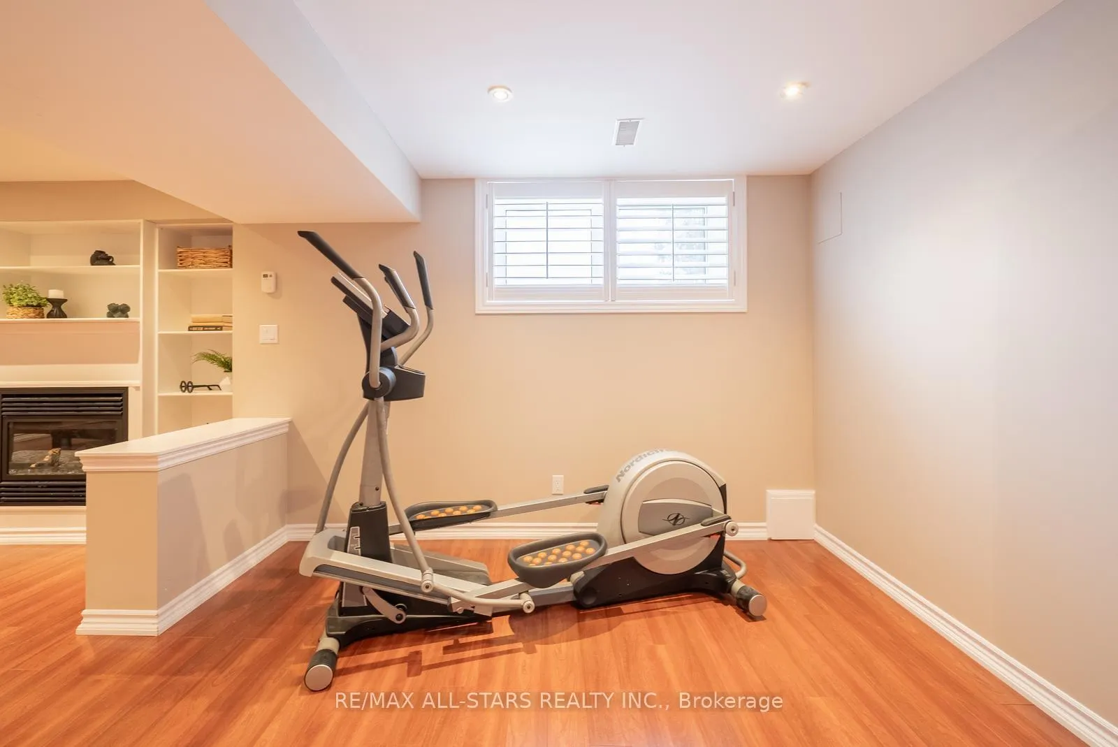 Photo 42 of 176 Manhattan Drive, Markham, Markville — HOMEH