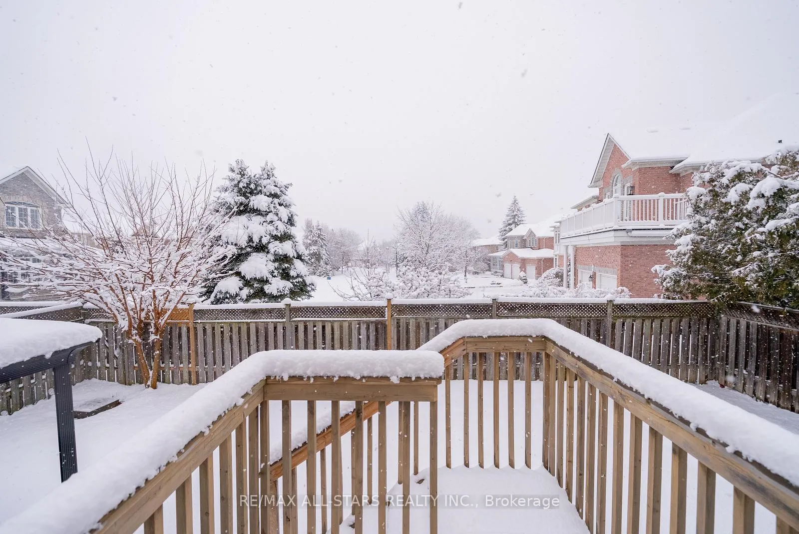 Photo 44 of 176 Manhattan Drive, Markham, Markville — HOMEH