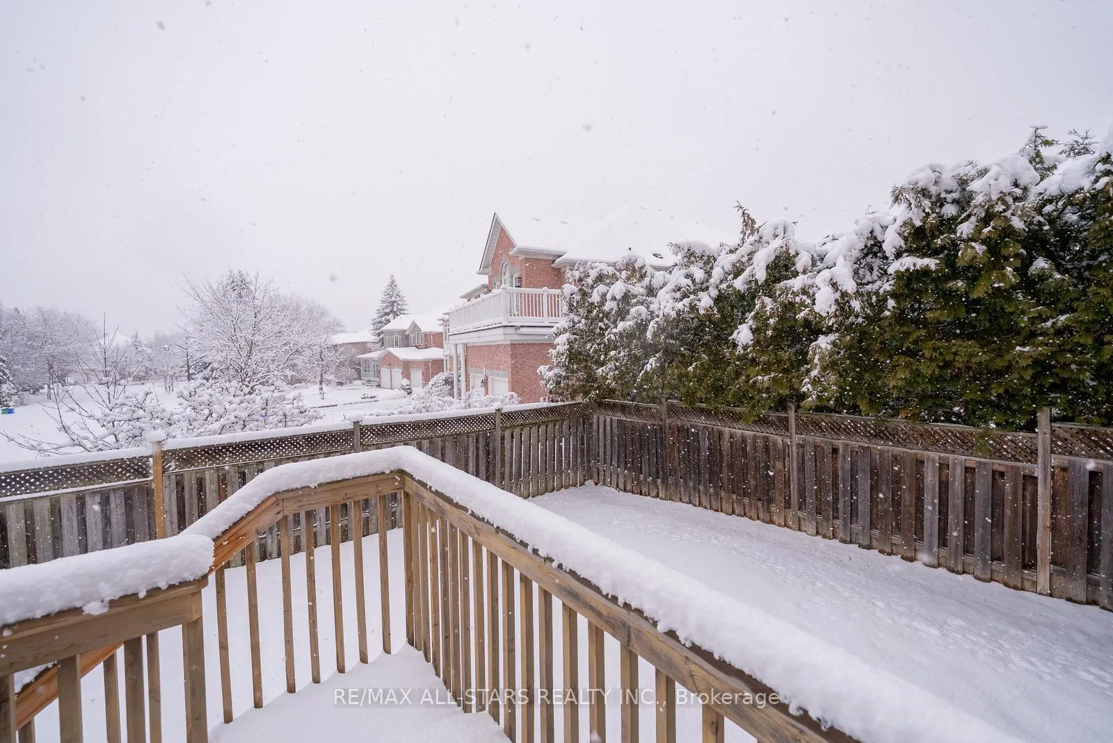 Photo 45 of 176 Manhattan Drive, Markham, Markville — HOMEH