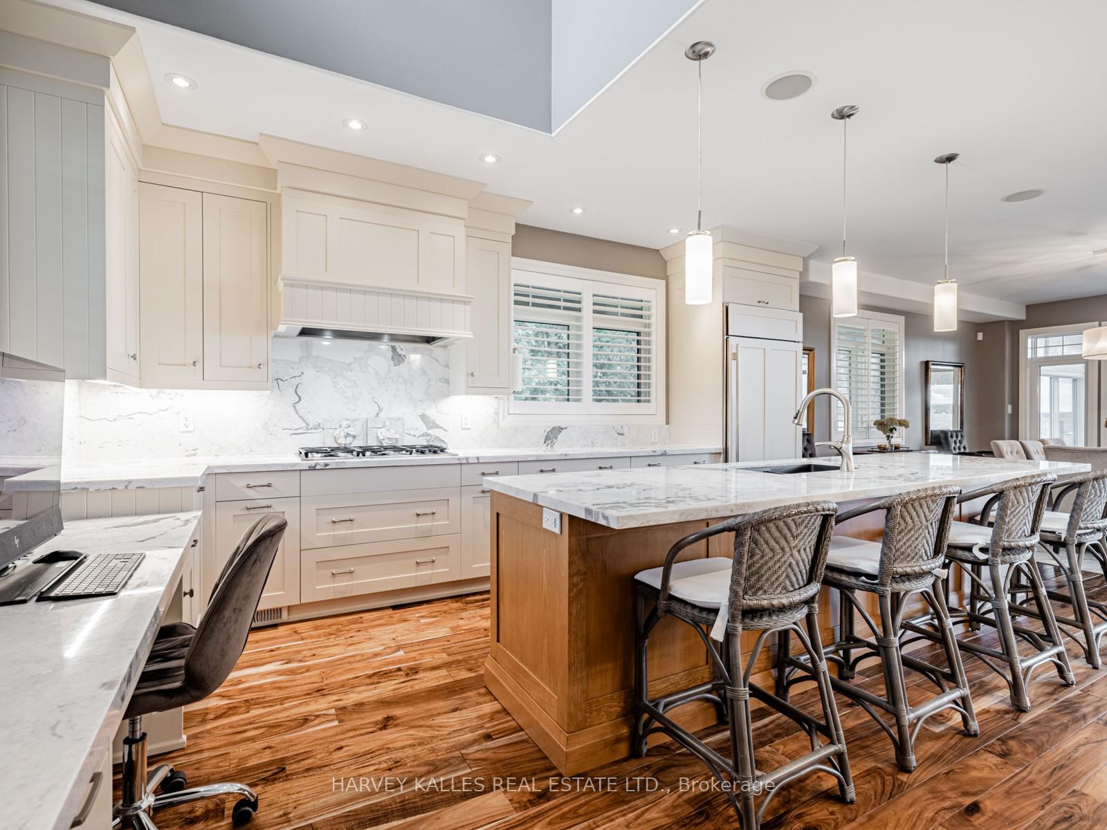 Photo 16 of 3986 Grove Place, Innisfil, Rural Innisfil — HOMEH