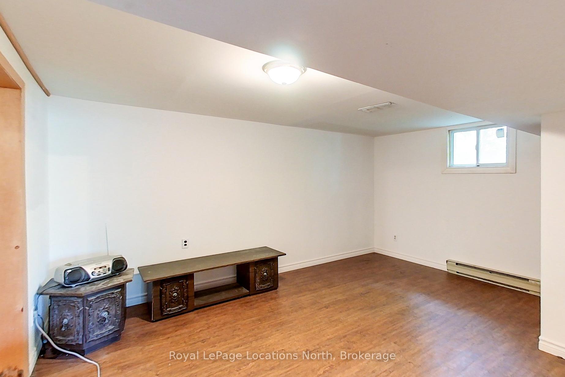 Photo 18 of 10 Marshall Street E, Meaford — HOMEH