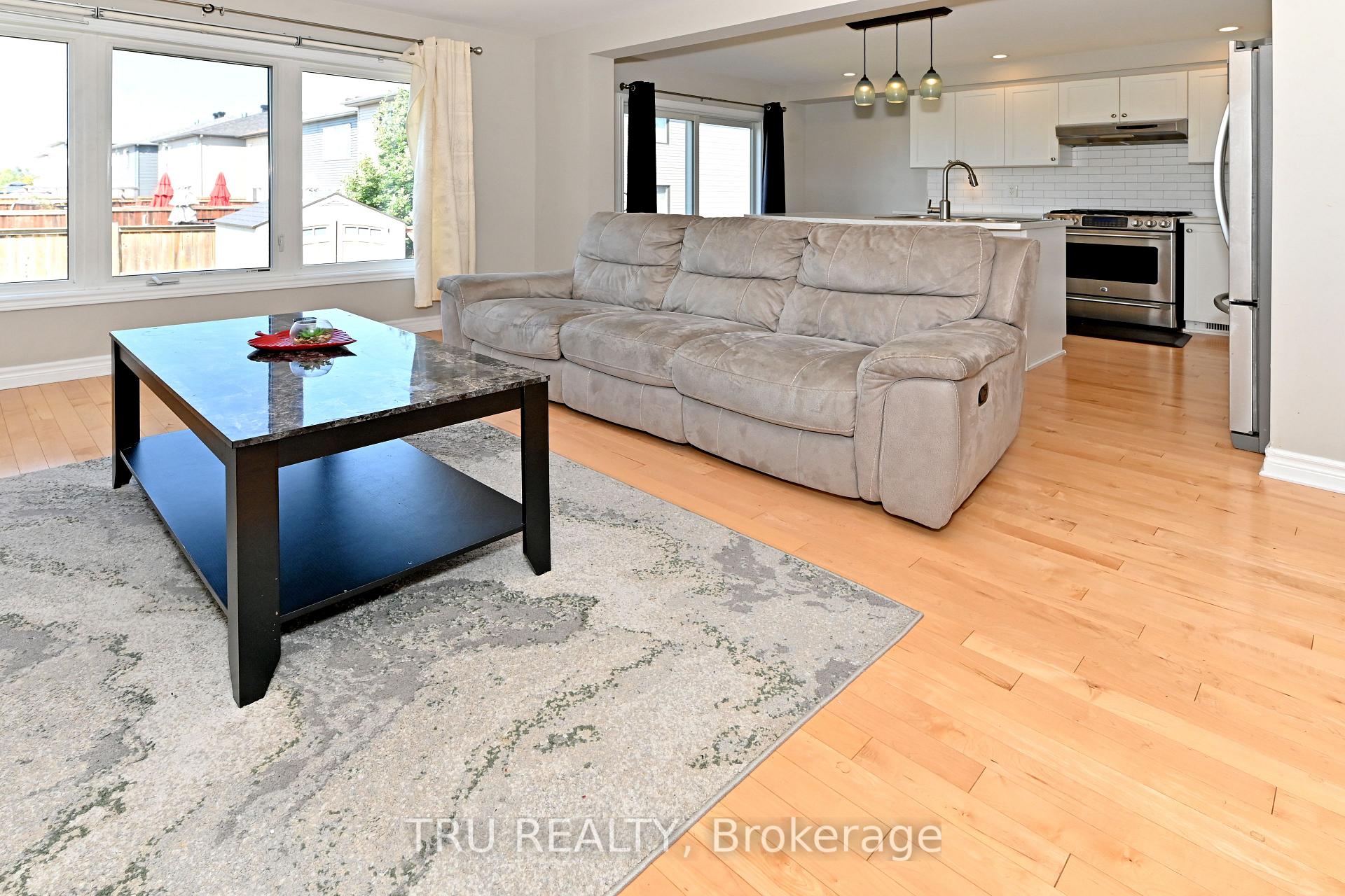 Photo 13 of 501 Paine Avenue, Ottawa, Kanata - Kanata Lakes/Heritage Hills — HOMEH