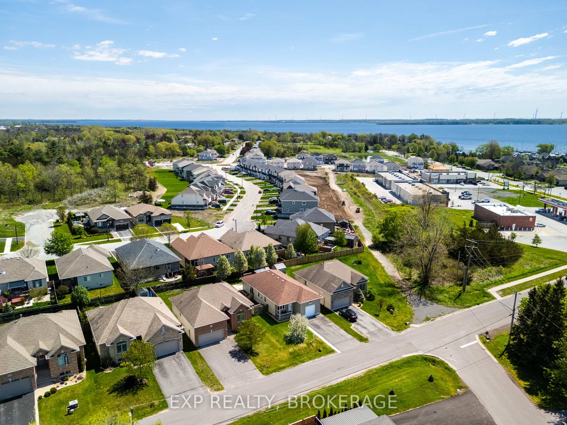 Photo 10 of 176 Somerset Drive, Loyalist, Bath — HOMEH