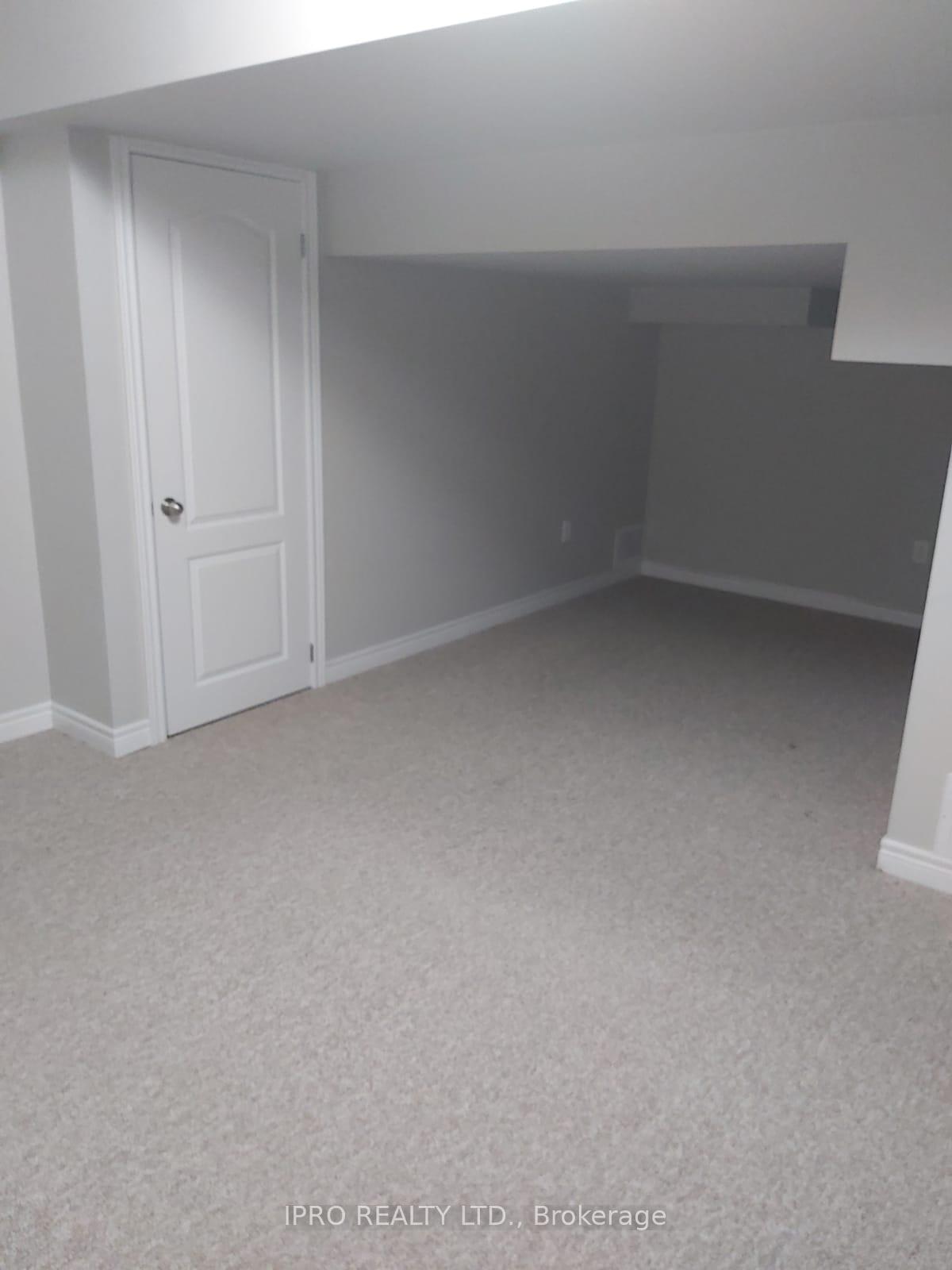 Photo 3 of 2010 Celeste Street, Innisfil, Alcona — HOMEH